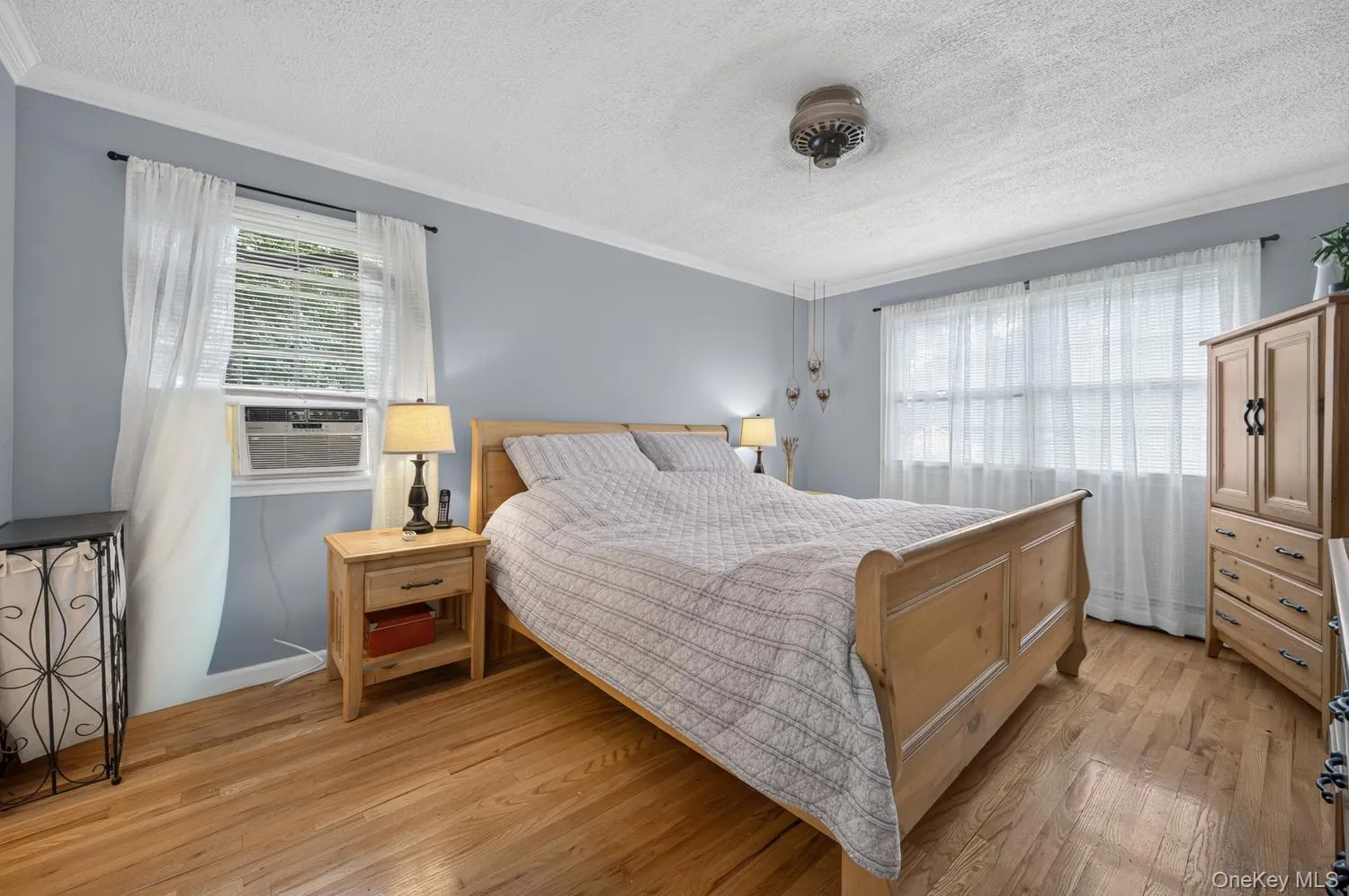 8 Tuscan Court, Huntington, NY, 4 Bedrooms Bedrooms, 8 Rooms Rooms,2 BathroomsBathrooms,Residential,For Rent,Tuscan,0,KEY1017868 8 Tuscan Court, Huntington, NY, 4 Bedrooms Bedrooms, 8 Rooms Rooms,2 BathroomsBathrooms,Residential,For Rent,Tuscan,0,KEY1017868