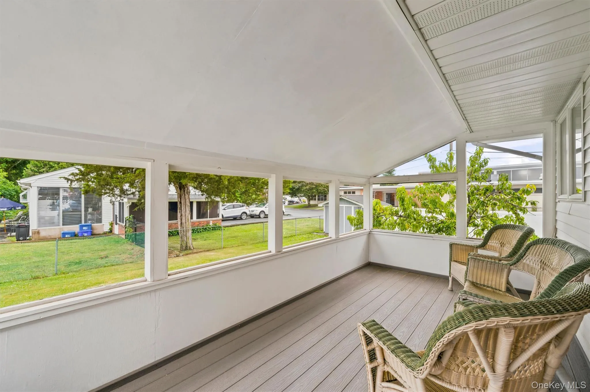 Screened in Porch Screened in Porch