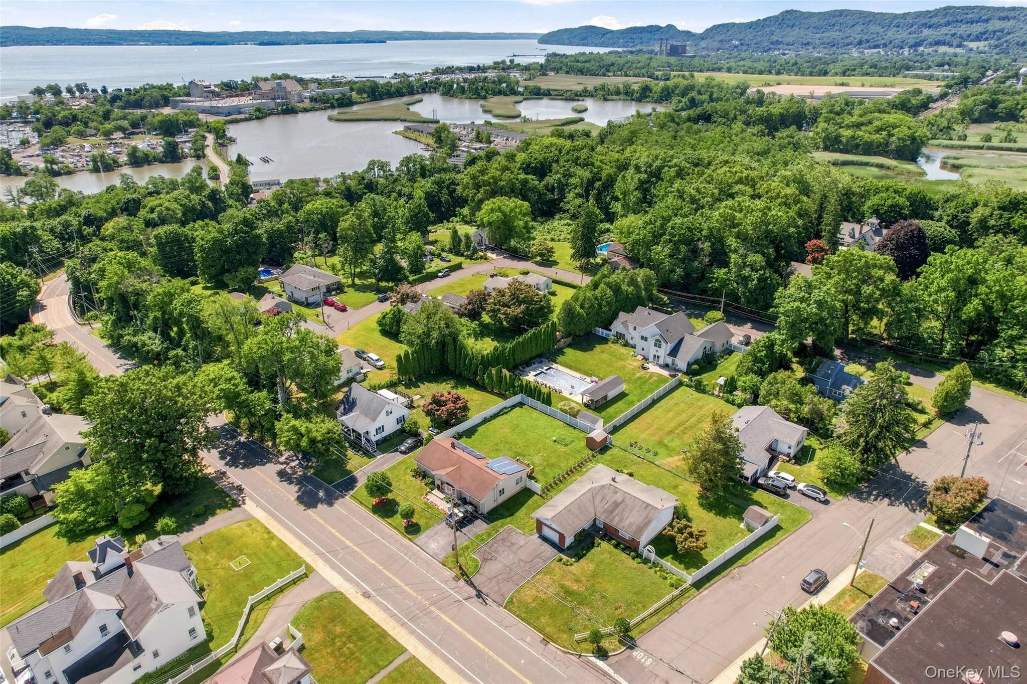 20 Main Street, Stony Point, NY, 2 Bedrooms Bedrooms, 6 Rooms Rooms,3 BathroomsBathrooms,Residential,For Rent,Main,0,KEY1017869 20 Main Street, Stony Point, NY, 2 Bedrooms Bedrooms, 6 Rooms Rooms,3 BathroomsBathrooms,Residential,For Rent,Main,0,KEY1017869