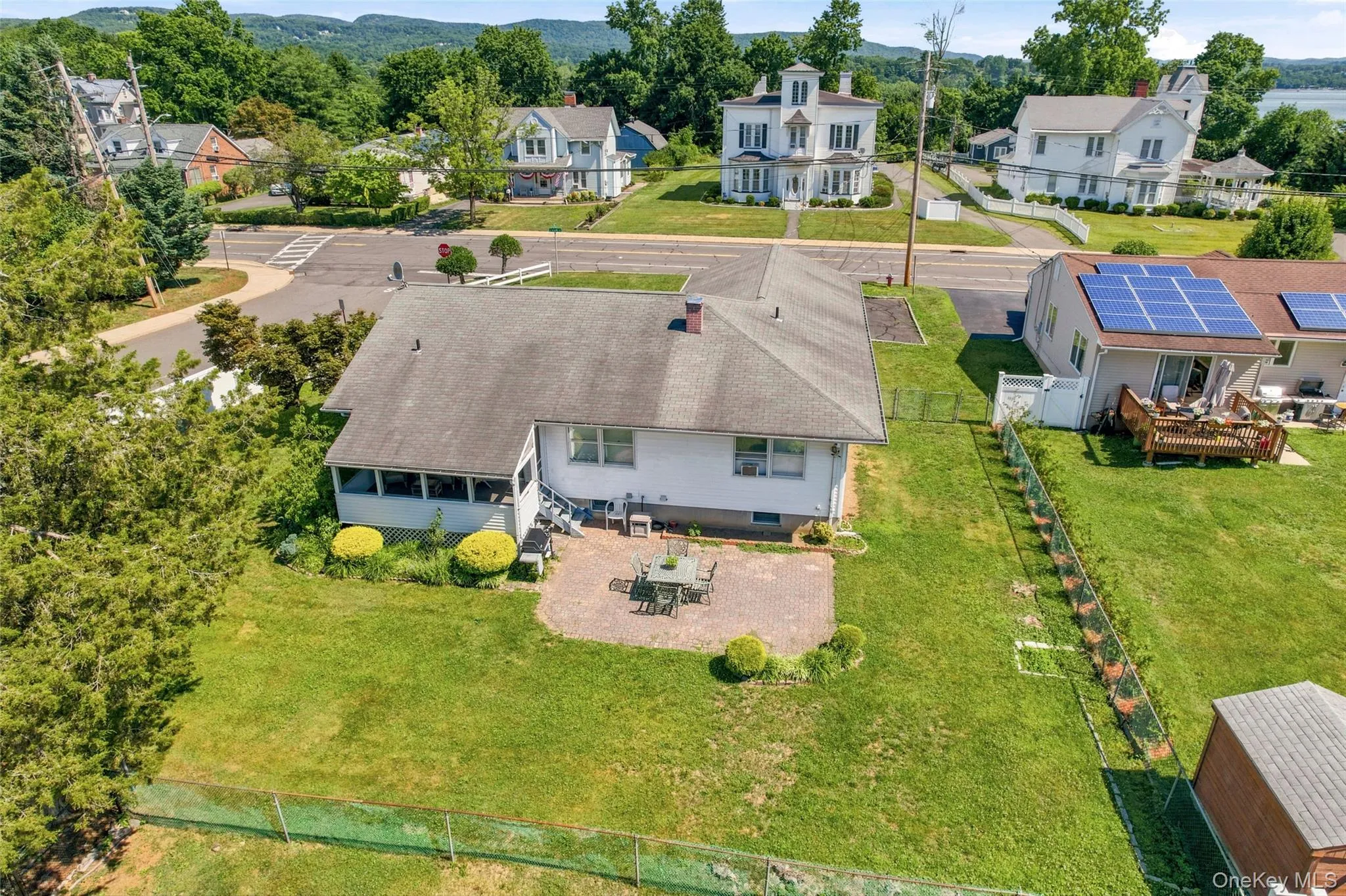 20 Main Street, Stony Point, NY, 2 Bedrooms Bedrooms, 6 Rooms Rooms,3 BathroomsBathrooms,Residential,For Rent,Main,0,KEY1017869 20 Main Street, Stony Point, NY, 2 Bedrooms Bedrooms, 6 Rooms Rooms,3 BathroomsBathrooms,Residential,For Rent,Main,0,KEY1017869
