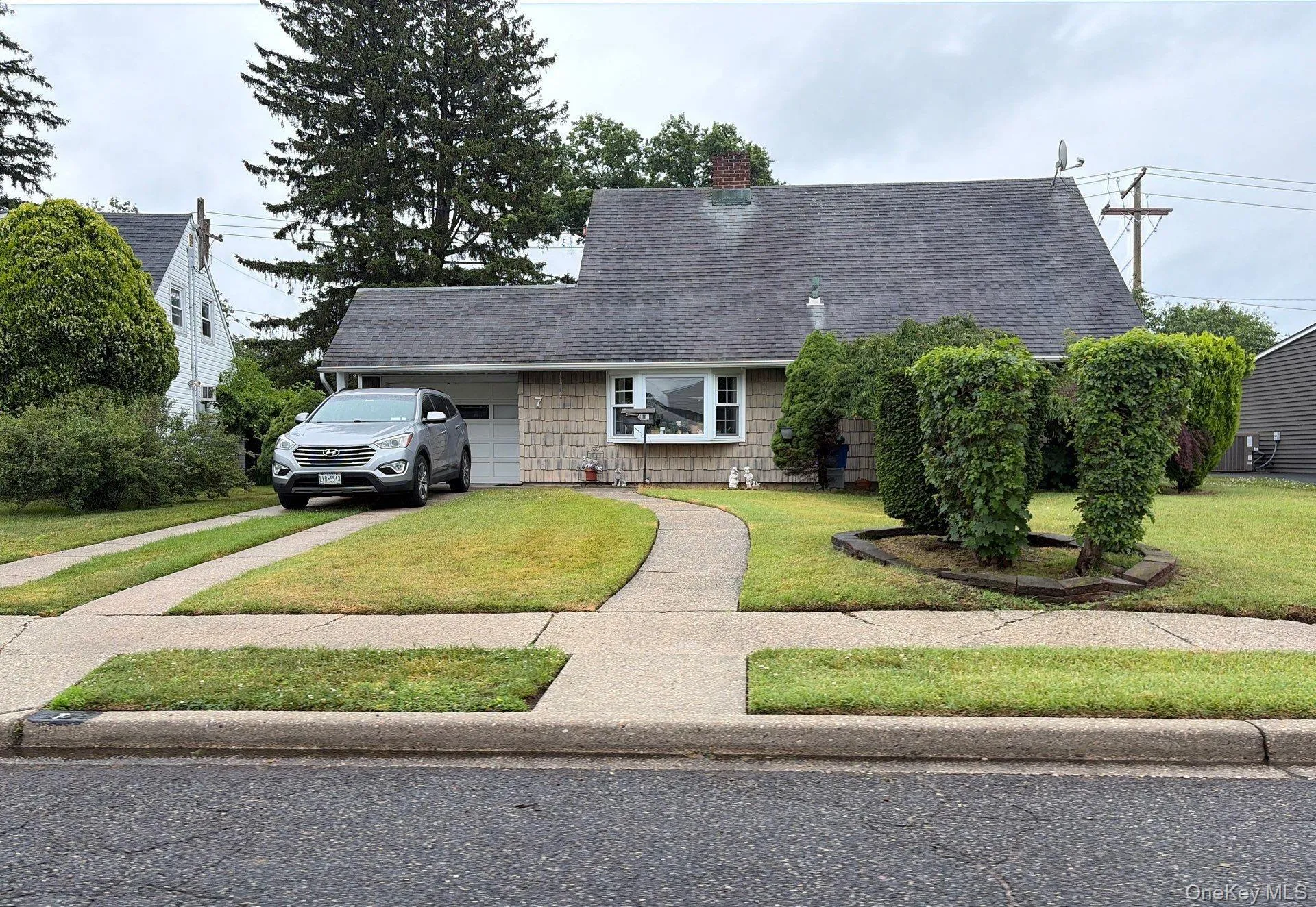 7 Mockingbird Lane, Hempstead, NY, 4 Bedrooms Bedrooms, 6 Rooms Rooms,2 BathroomsBathrooms,Residential,For Rent,Mockingbird,0,KEY1017871 7 Mockingbird Lane, Hempstead, NY, 4 Bedrooms Bedrooms, 6 Rooms Rooms,2 BathroomsBathrooms,Residential,For Rent,Mockingbird,0,KEY1017871