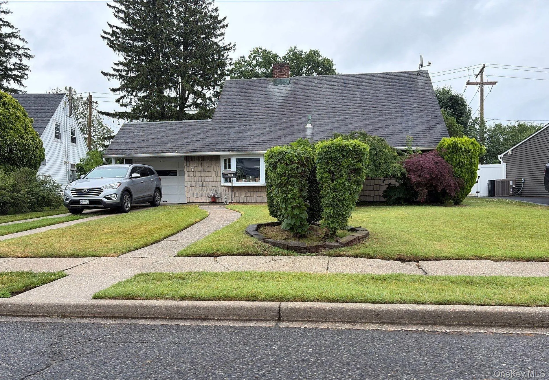 7 Mockingbird Lane, Hempstead, NY, 4 Bedrooms Bedrooms, 6 Rooms Rooms,2 BathroomsBathrooms,Residential,For Rent,Mockingbird,0,KEY1017871 7 Mockingbird Lane, Hempstead, NY, 4 Bedrooms Bedrooms, 6 Rooms Rooms,2 BathroomsBathrooms,Residential,For Rent,Mockingbird,0,KEY1017871