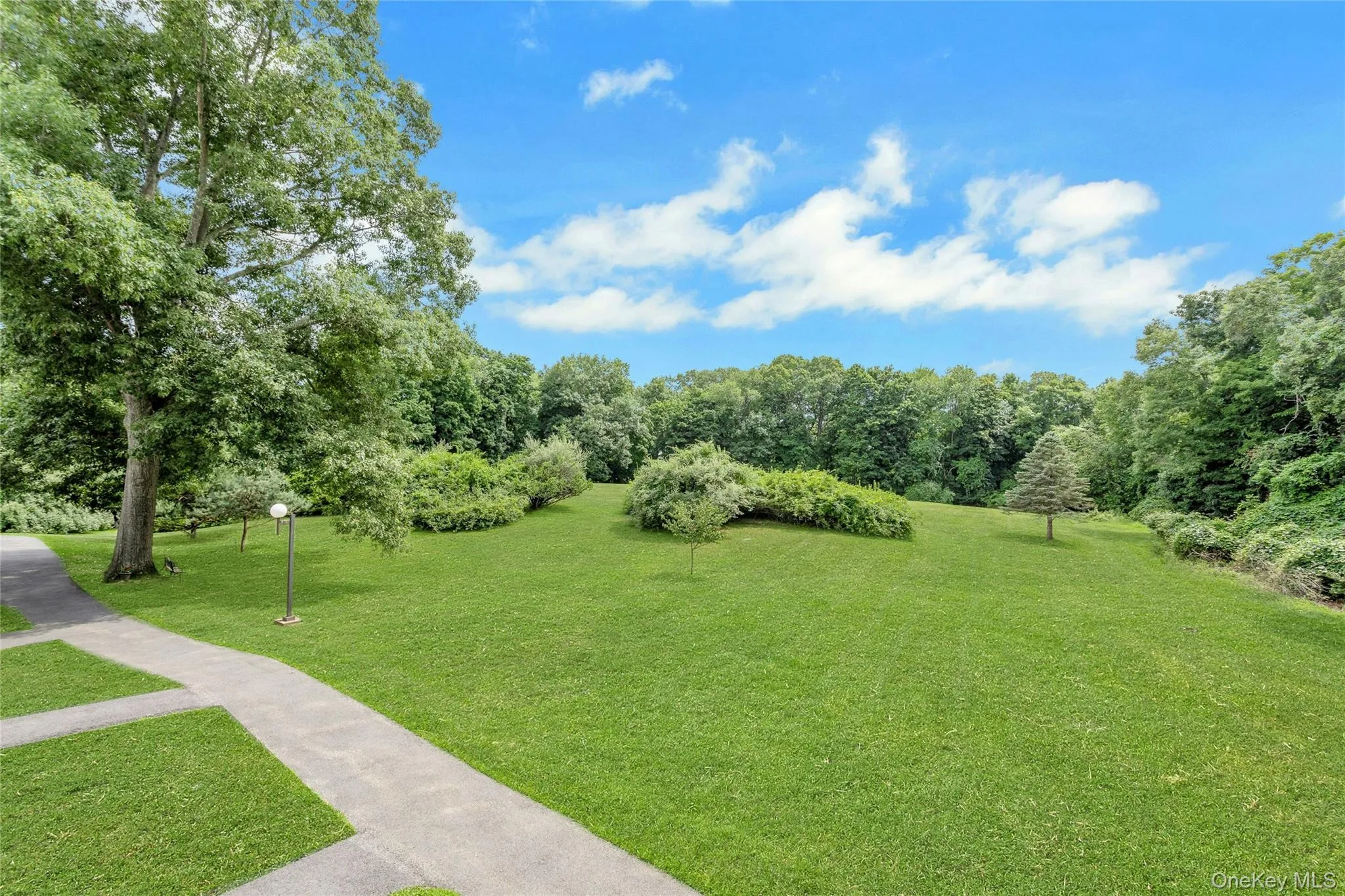 202 Vista On The Lake, Carmel, NY, 2 Bedrooms Bedrooms, 6 Rooms Rooms,1 BathroomBathrooms,Residential,For Rent,Vista On The,0,1017873 202 Vista On The Lake, Carmel, NY, 2 Bedrooms Bedrooms, 6 Rooms Rooms,1 BathroomBathrooms,Residential,For Rent,Vista On The,0,1017873