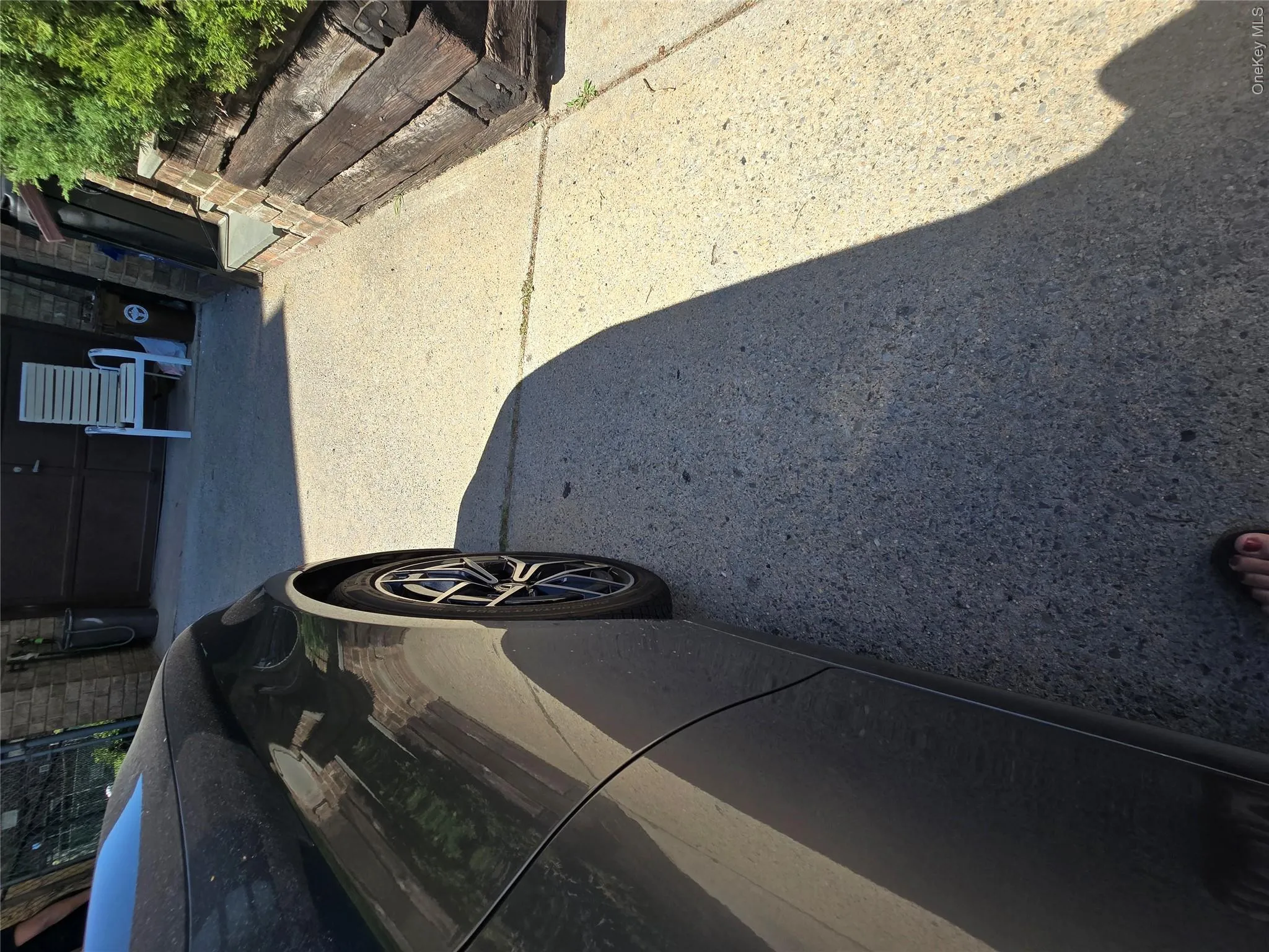 240-29 70 Avenue, New York, NY, 3 Bedrooms Bedrooms, 7 Rooms Rooms,2 BathroomsBathrooms,Residential Lease,For Rent,70,0,KEY1017875 240-29 70 Avenue, New York, NY, 3 Bedrooms Bedrooms, 7 Rooms Rooms,2 BathroomsBathrooms,Residential Lease,For Rent,70,0,KEY1017875