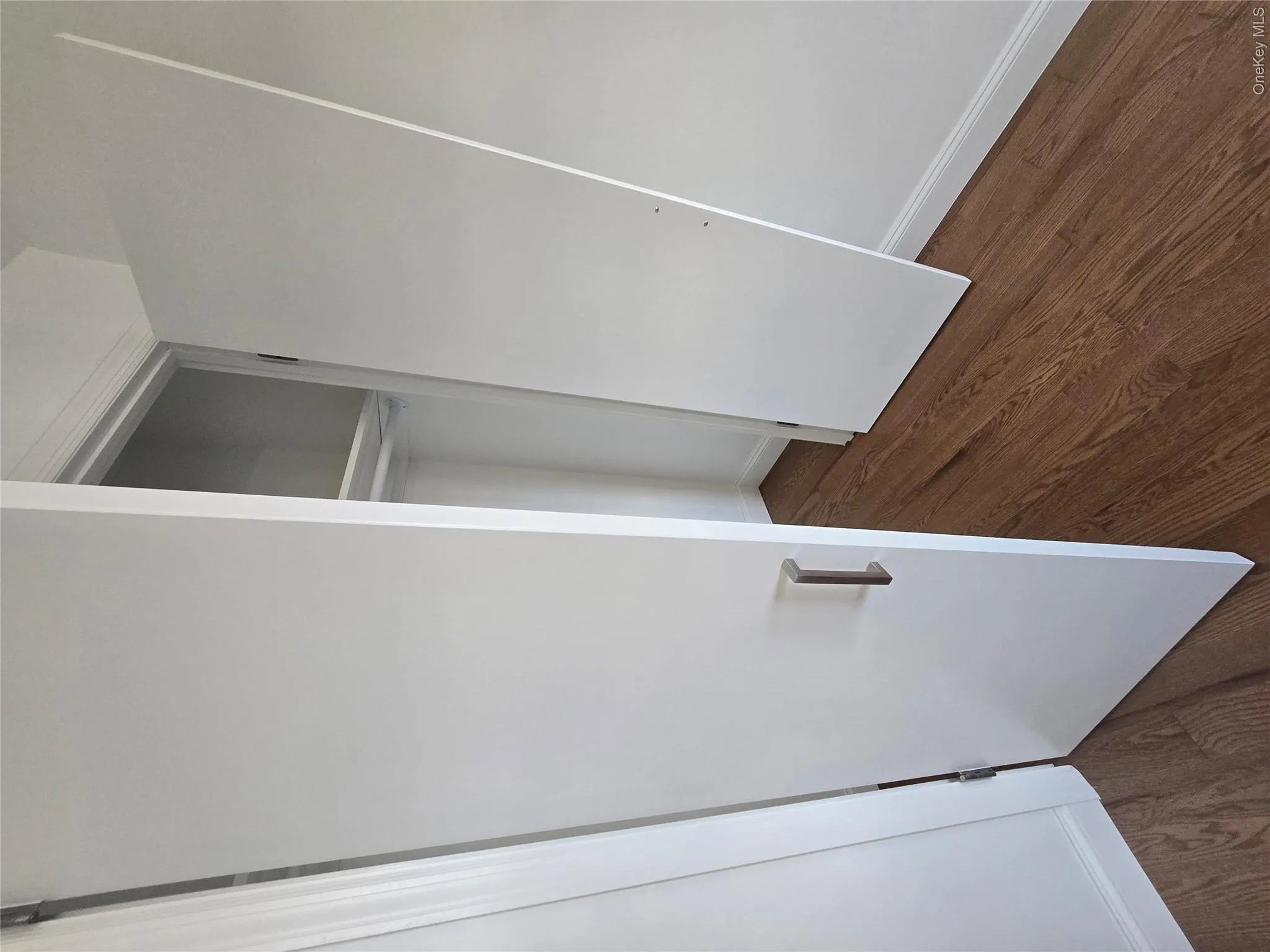 240-29 70 Avenue, New York, NY, 3 Bedrooms Bedrooms, 7 Rooms Rooms,2 BathroomsBathrooms,Residential Lease,For Rent,70,0,KEY1017875 240-29 70 Avenue, New York, NY, 3 Bedrooms Bedrooms, 7 Rooms Rooms,2 BathroomsBathrooms,Residential Lease,For Rent,70,0,KEY1017875