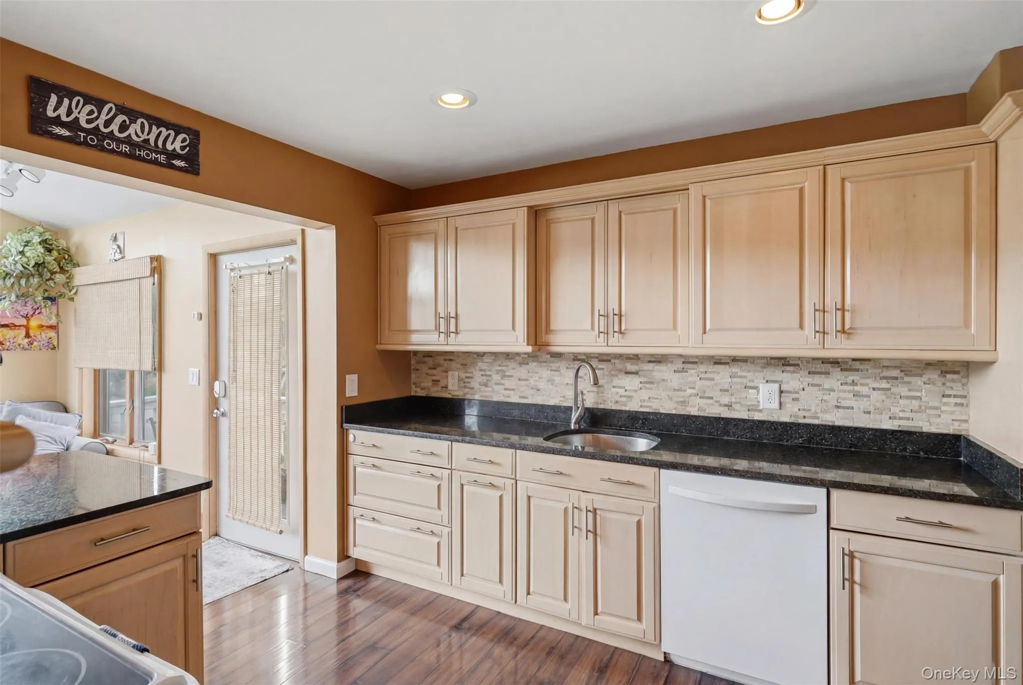 11 Applesauce Lane, Wappinger, NY, 3 Bedrooms Bedrooms, 8 Rooms Rooms,2 BathroomsBathrooms,Residential,For Rent,Applesauce,0,KEY1017879 11 Applesauce Lane, Wappinger, NY, 3 Bedrooms Bedrooms, 8 Rooms Rooms,2 BathroomsBathrooms,Residential,For Rent,Applesauce,0,KEY1017879
