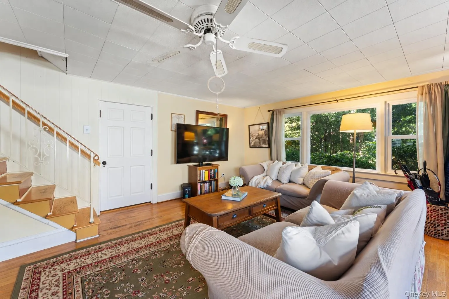396 Farragut Avenue, Greenburgh, NY, 3 Bedrooms Bedrooms, 6 Rooms Rooms,1 BathroomBathrooms,Residential,For Rent,Farragut,0,1017880 396 Farragut Avenue, Greenburgh, NY, 3 Bedrooms Bedrooms, 6 Rooms Rooms,1 BathroomBathrooms,Residential,For Rent,Farragut,0,1017880