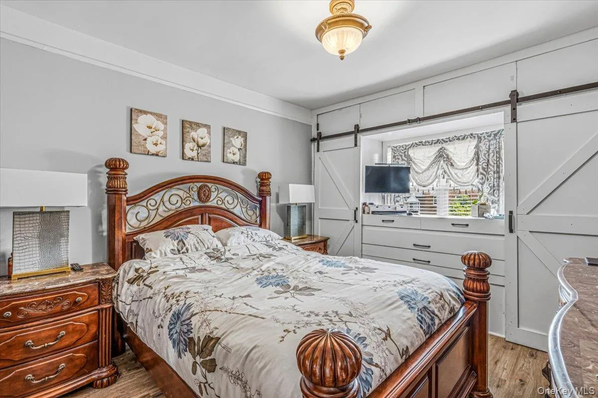 2012 43rd Street, New York, NY, 3 Bedrooms Bedrooms, 8 Rooms Rooms,2 BathroomsBathrooms,Residential,For Rent,43rd,0,KEY1017883 2012 43rd Street, New York, NY, 3 Bedrooms Bedrooms, 8 Rooms Rooms,2 BathroomsBathrooms,Residential,For Rent,43rd,0,KEY1017883