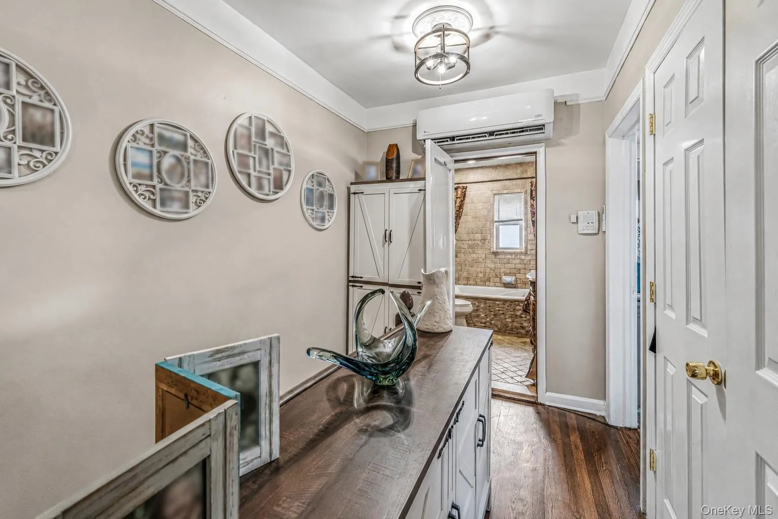 2012 43rd Street, New York, NY, 3 Bedrooms Bedrooms, 8 Rooms Rooms,2 BathroomsBathrooms,Residential,For Rent,43rd,0,KEY1017883 2012 43rd Street, New York, NY, 3 Bedrooms Bedrooms, 8 Rooms Rooms,2 BathroomsBathrooms,Residential,For Rent,43rd,0,KEY1017883
