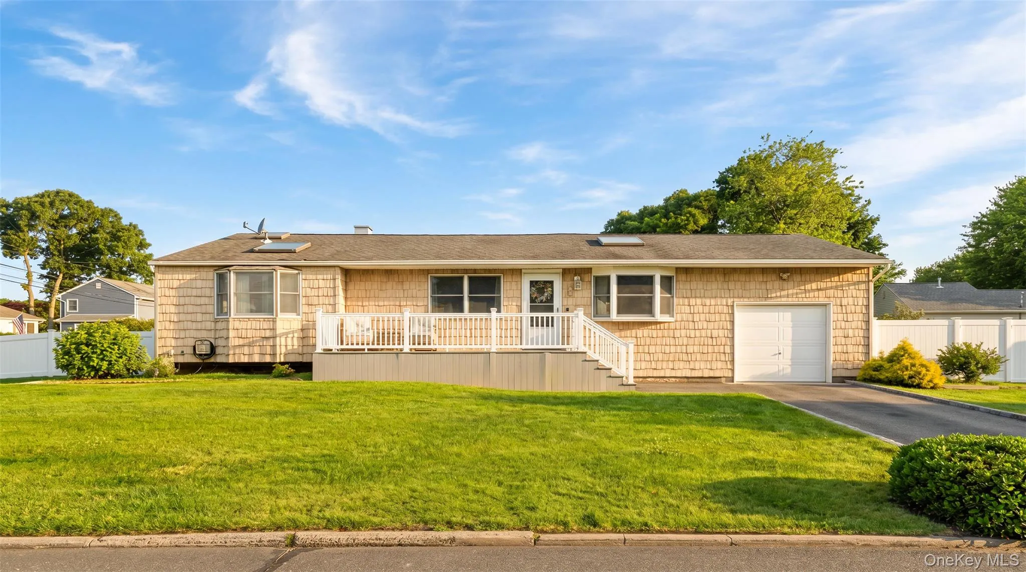 23 13th Street, Islip, NY, 3 Bedrooms Bedrooms, 6 Rooms Rooms,2 BathroomsBathrooms,Residential,For Rent,13th,0,KEY1017885 23 13th Street, Islip, NY, 3 Bedrooms Bedrooms, 6 Rooms Rooms,2 BathroomsBathrooms,Residential,For Rent,13th,0,KEY1017885