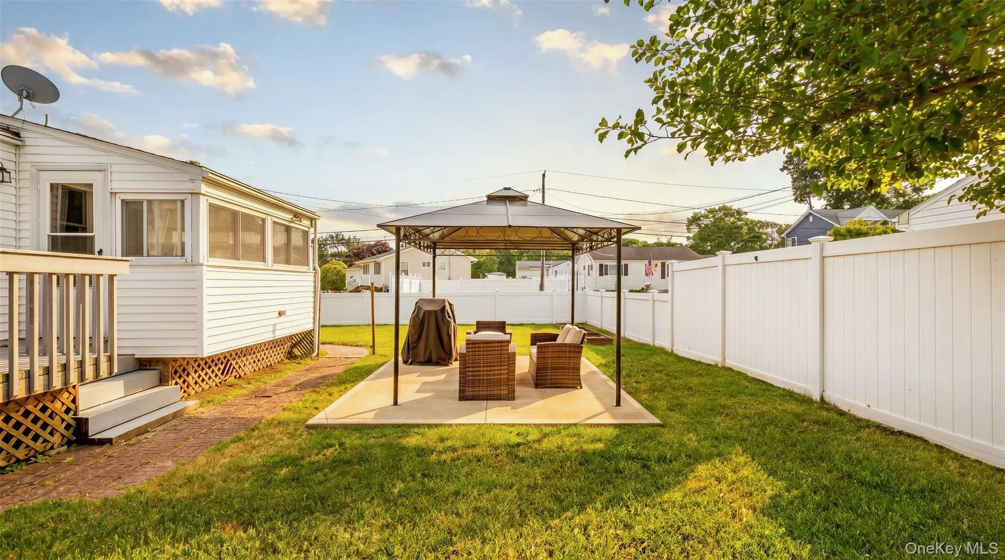 23 13th Street, Islip, NY, 3 Bedrooms Bedrooms, 6 Rooms Rooms,2 BathroomsBathrooms,Residential,For Rent,13th,0,KEY1017885 23 13th Street, Islip, NY, 3 Bedrooms Bedrooms, 6 Rooms Rooms,2 BathroomsBathrooms,Residential,For Rent,13th,0,KEY1017885