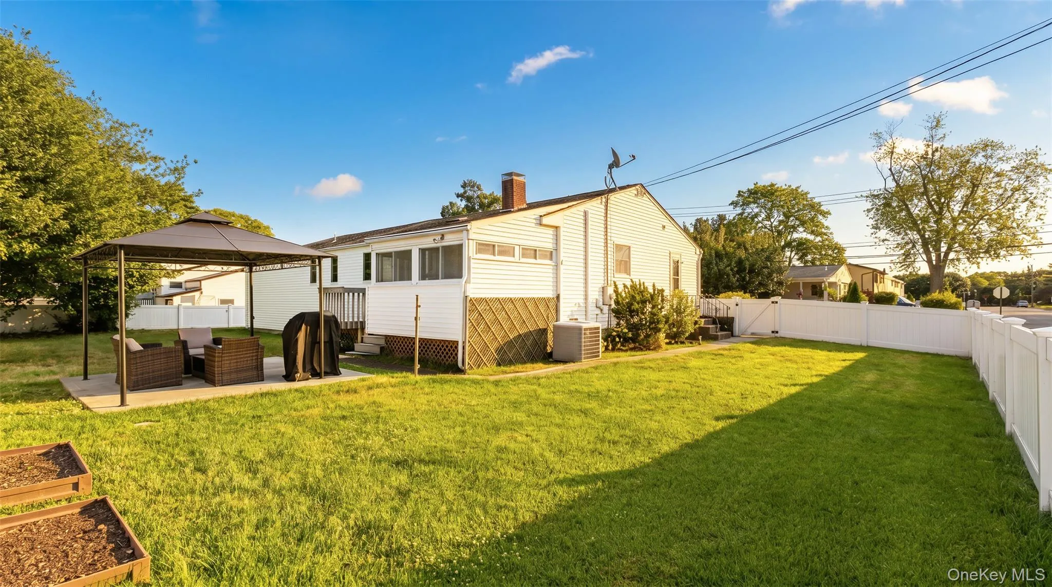 23 13th Street, Islip, NY, 3 Bedrooms Bedrooms, 6 Rooms Rooms,2 BathroomsBathrooms,Residential,For Rent,13th,0,KEY1017885 23 13th Street, Islip, NY, 3 Bedrooms Bedrooms, 6 Rooms Rooms,2 BathroomsBathrooms,Residential,For Rent,13th,0,KEY1017885