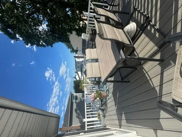 Upper Deck Upper Deck