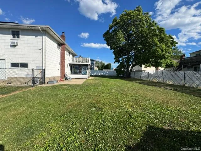121 Lake Drive, Babylon, NY, 3 Bedrooms Bedrooms, 6 Rooms Rooms,2 BathroomsBathrooms,Residential,For Rent,Lake,0,KEY1017892 121 Lake Drive, Babylon, NY, 3 Bedrooms Bedrooms, 6 Rooms Rooms,2 BathroomsBathrooms,Residential,For Rent,Lake,0,KEY1017892