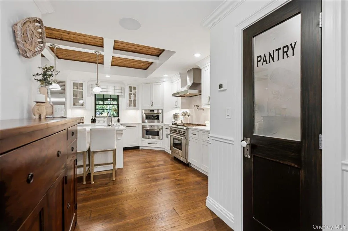 225 Laurel Lane, Oyster Bay, NY, 3 Bedrooms Bedrooms, 7 Rooms Rooms,2 BathroomsBathrooms,Residential,For Rent,Laurel,0,KEY1017893 225 Laurel Lane, Oyster Bay, NY, 3 Bedrooms Bedrooms, 7 Rooms Rooms,2 BathroomsBathrooms,Residential,For Rent,Laurel,0,KEY1017893