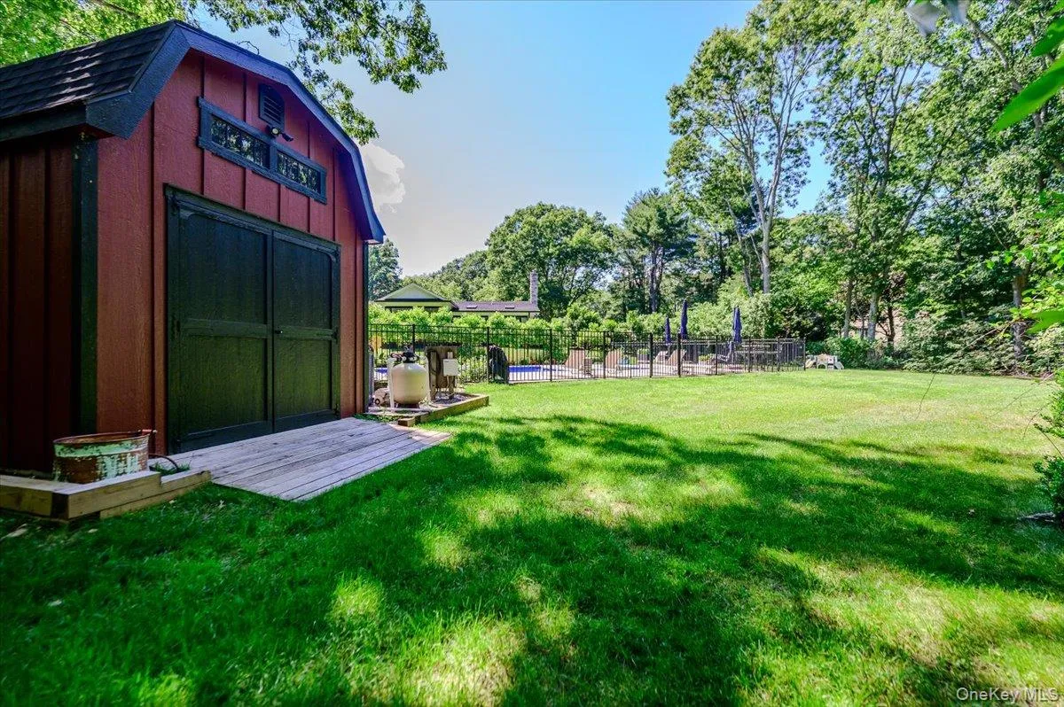 225 Laurel Lane, Oyster Bay, NY, 3 Bedrooms Bedrooms, 7 Rooms Rooms,2 BathroomsBathrooms,Residential,For Rent,Laurel,0,KEY1017893 225 Laurel Lane, Oyster Bay, NY, 3 Bedrooms Bedrooms, 7 Rooms Rooms,2 BathroomsBathrooms,Residential,For Rent,Laurel,0,KEY1017893