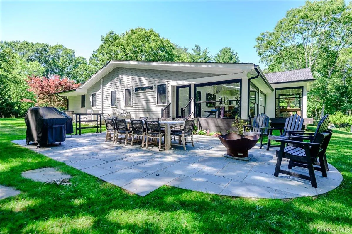 225 Laurel Lane, Oyster Bay, NY, 3 Bedrooms Bedrooms, 7 Rooms Rooms,2 BathroomsBathrooms,Residential,For Rent,Laurel,0,KEY1017893 225 Laurel Lane, Oyster Bay, NY, 3 Bedrooms Bedrooms, 7 Rooms Rooms,2 BathroomsBathrooms,Residential,For Rent,Laurel,0,KEY1017893