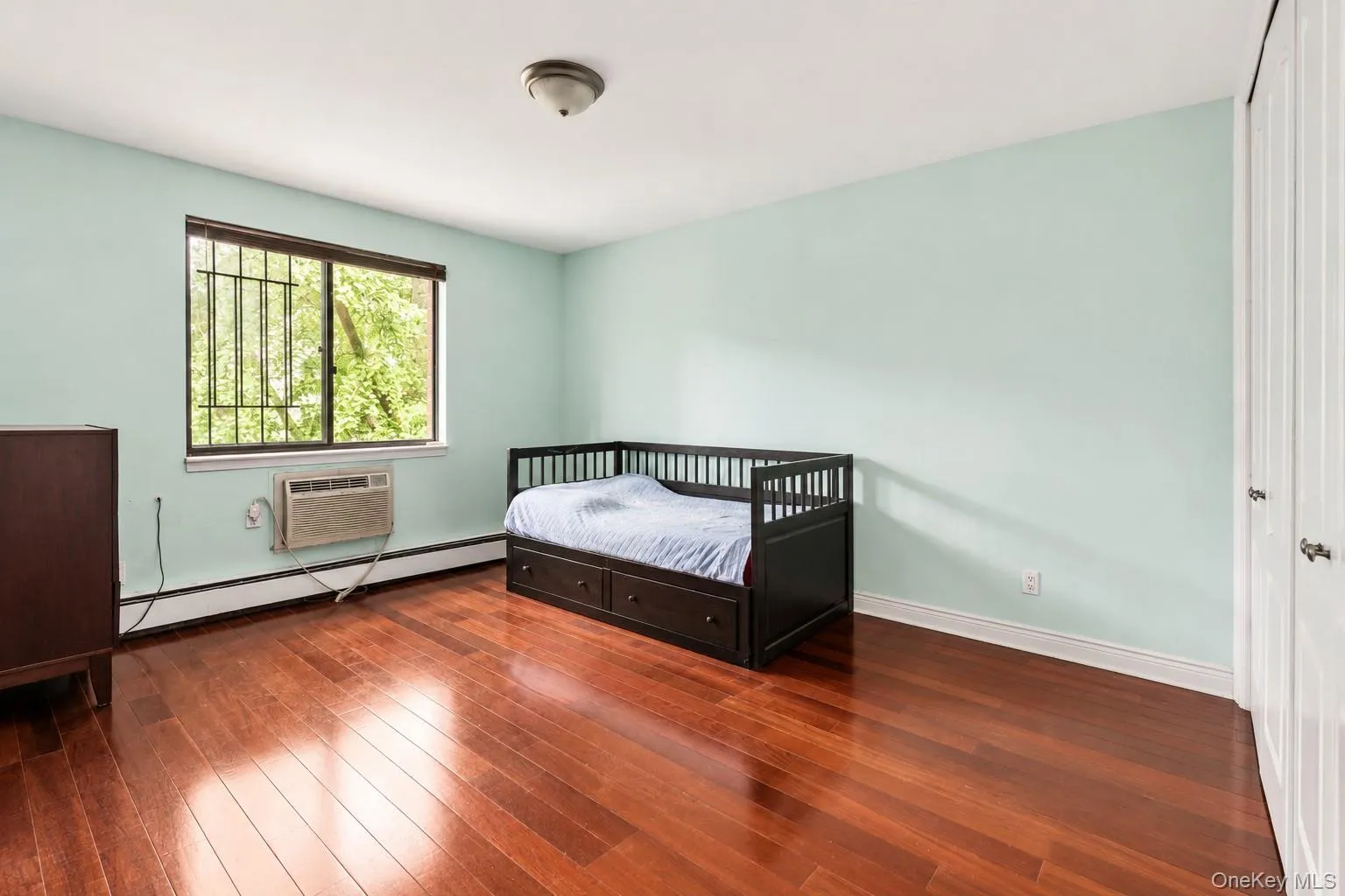 311 Cherry Street, New York, NY, 4 Bedrooms Bedrooms, 8 Rooms Rooms,2 BathroomsBathrooms,Residential,For Rent,Cherry,0,KEY1017894 311 Cherry Street, New York, NY, 4 Bedrooms Bedrooms, 8 Rooms Rooms,2 BathroomsBathrooms,Residential,For Rent,Cherry,0,KEY1017894