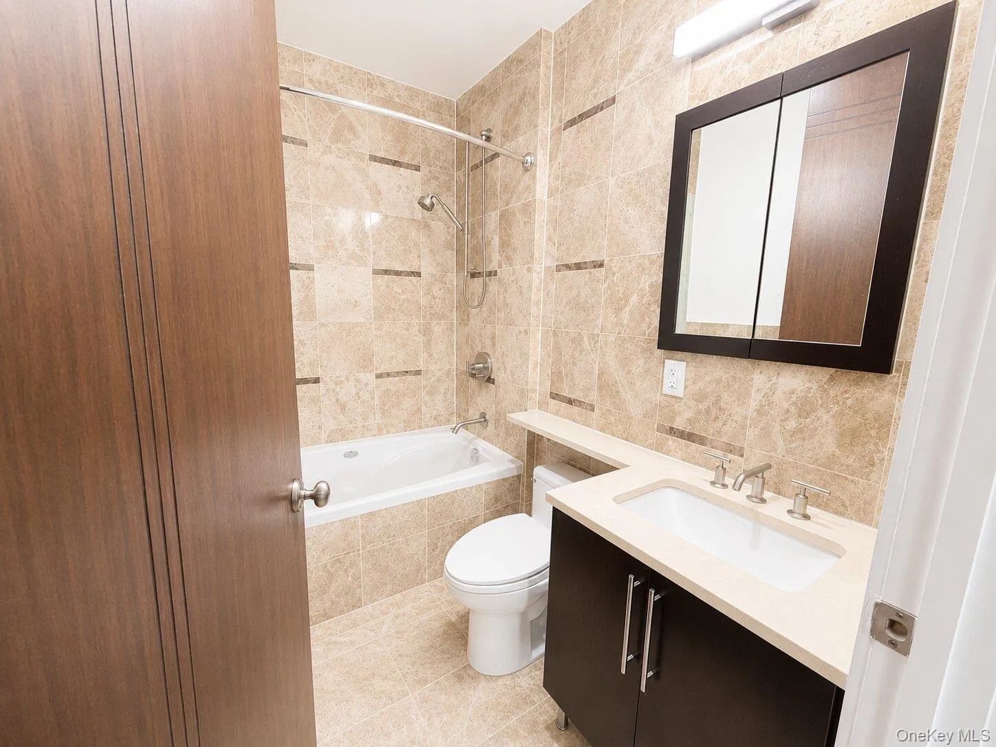 31-32 Union Street, New York, NY, 2 Bedrooms Bedrooms, 5 Rooms Rooms,2 BathroomsBathrooms,Residential,For Rent,Union,0,KEY1017902 31-32 Union Street, New York, NY, 2 Bedrooms Bedrooms, 5 Rooms Rooms,2 BathroomsBathrooms,Residential,For Rent,Union,0,KEY1017902