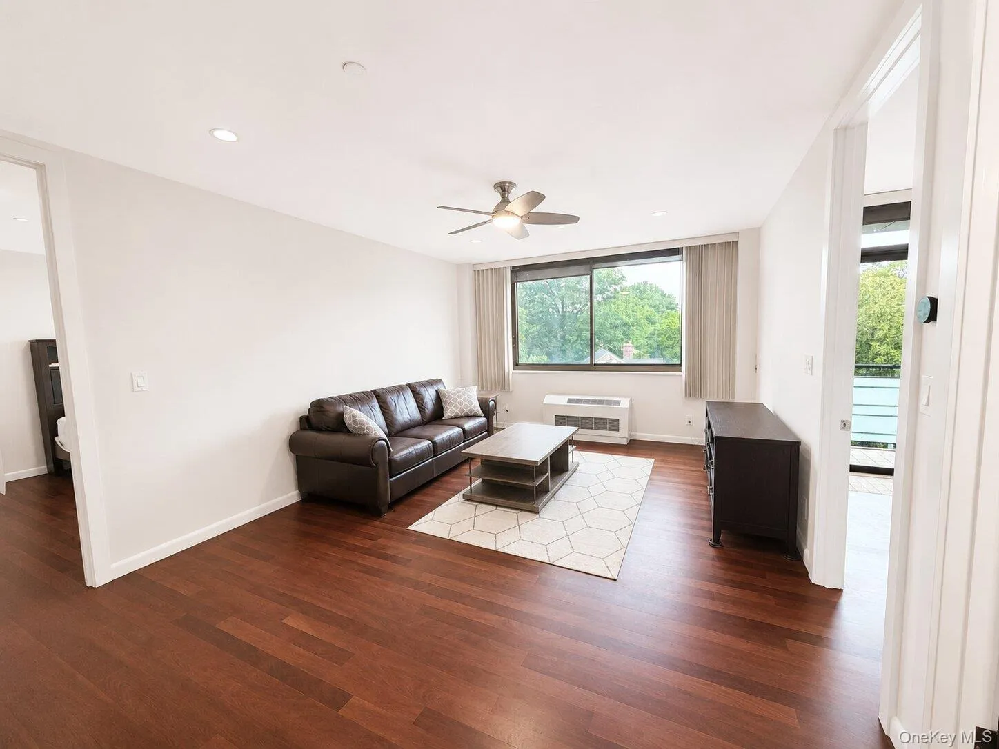 31-32 Union Street, New York, NY, 2 Bedrooms Bedrooms, 5 Rooms Rooms,2 BathroomsBathrooms,Residential,For Rent,Union,0,KEY1017902 31-32 Union Street, New York, NY, 2 Bedrooms Bedrooms, 5 Rooms Rooms,2 BathroomsBathrooms,Residential,For Rent,Union,0,KEY1017902