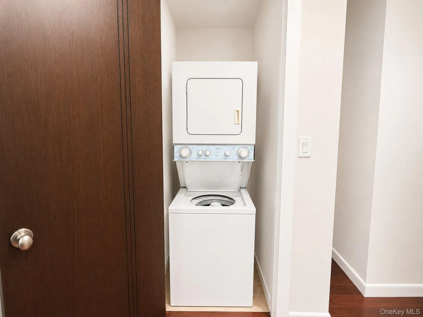 31-32 Union Street, New York, NY, 2 Bedrooms Bedrooms, 5 Rooms Rooms,2 BathroomsBathrooms,Residential,For Rent,Union,0,KEY1017902 31-32 Union Street, New York, NY, 2 Bedrooms Bedrooms, 5 Rooms Rooms,2 BathroomsBathrooms,Residential,For Rent,Union,0,KEY1017902
