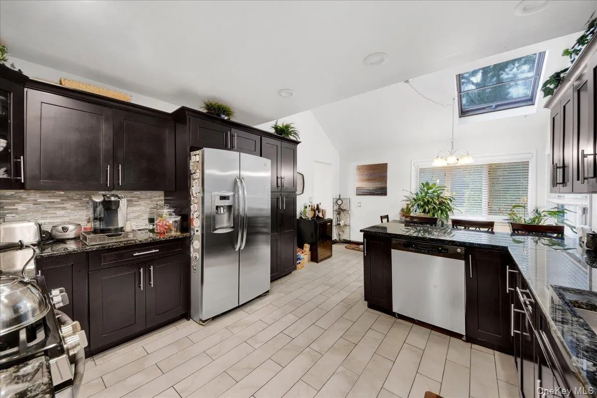 48 Bellain Avenue, Harrison, NY, 3 Bedrooms Bedrooms, 7 Rooms Rooms,2 BathroomsBathrooms,Residential,For Rent,Bellain,0,1017904 48 Bellain Avenue, Harrison, NY, 3 Bedrooms Bedrooms, 7 Rooms Rooms,2 BathroomsBathrooms,Residential,For Rent,Bellain,0,1017904