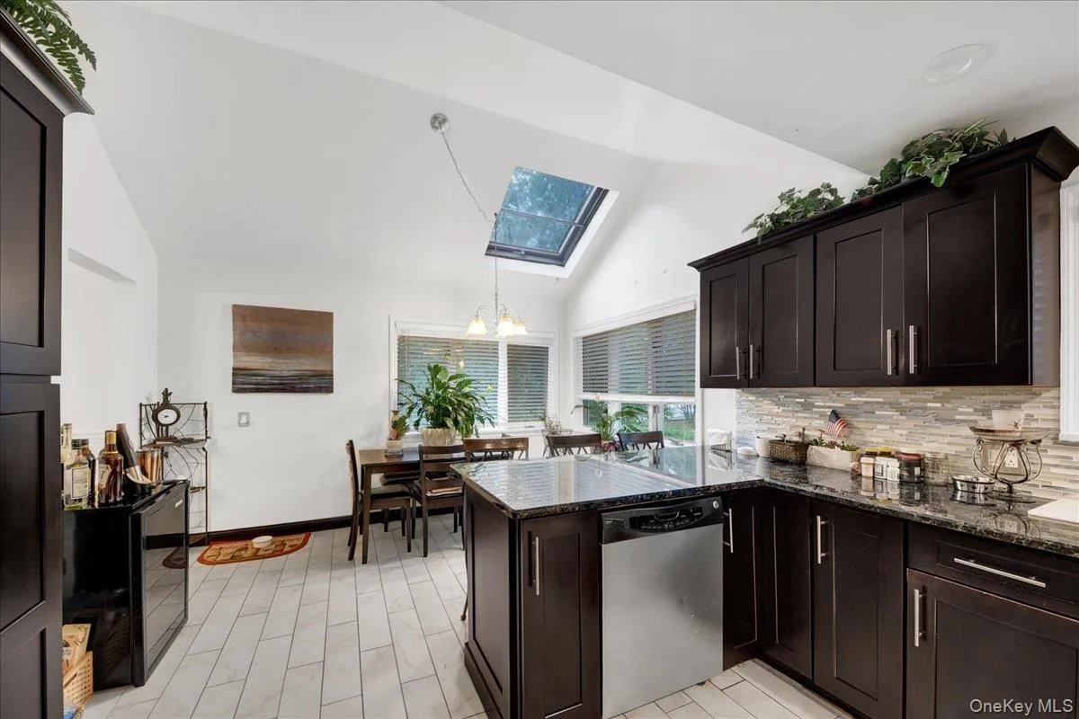 48 Bellain Avenue, Harrison, NY, 3 Bedrooms Bedrooms, 7 Rooms Rooms,2 BathroomsBathrooms,Residential,For Rent,Bellain,0,1017904 48 Bellain Avenue, Harrison, NY, 3 Bedrooms Bedrooms, 7 Rooms Rooms,2 BathroomsBathrooms,Residential,For Rent,Bellain,0,1017904