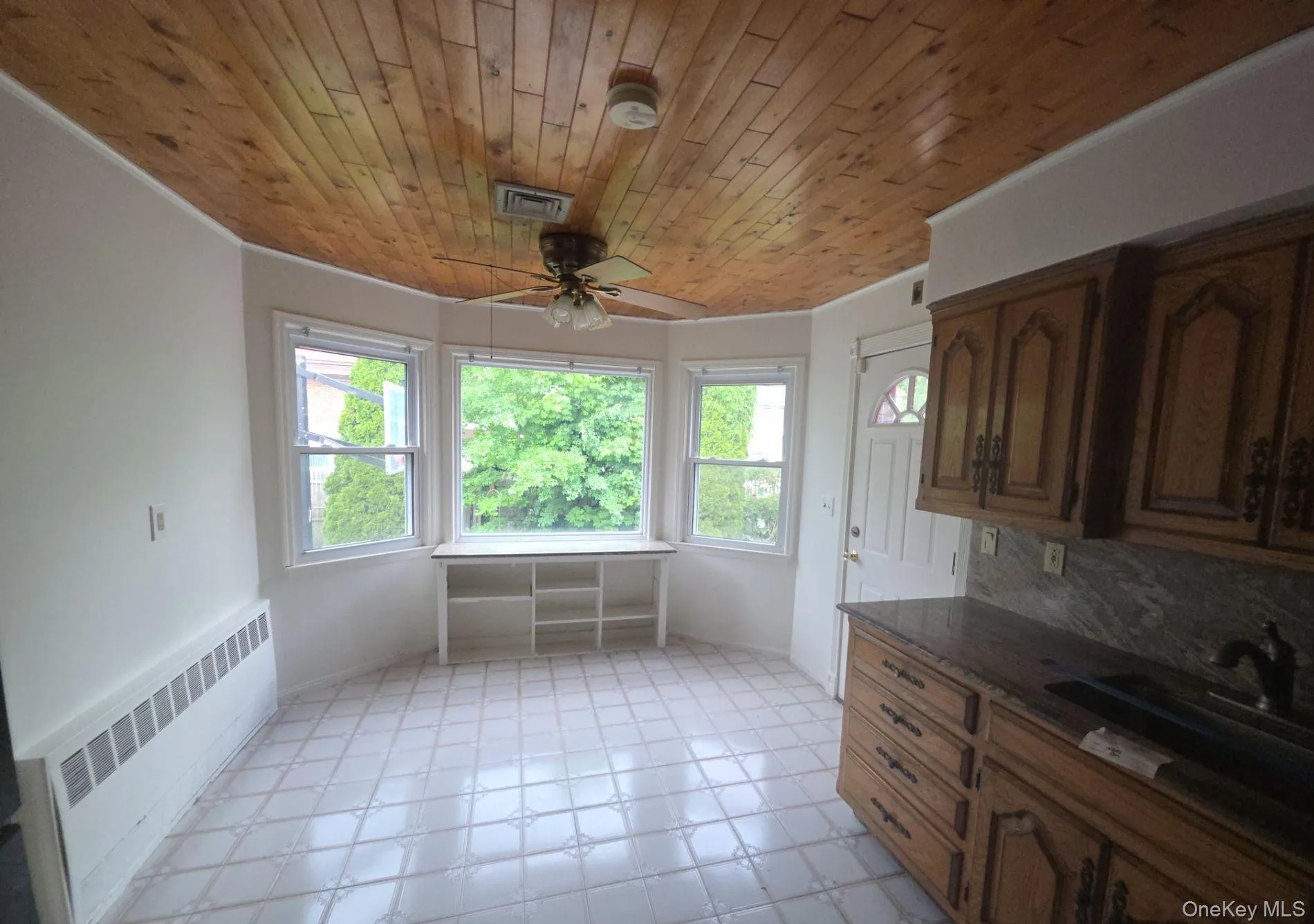 172 Evergreen Drive, Hempstead, NY, 3 Bedrooms Bedrooms, 7 Rooms Rooms,3 BathroomsBathrooms,Residential,For Rent,Evergreen,0,KEY1017905 172 Evergreen Drive, Hempstead, NY, 3 Bedrooms Bedrooms, 7 Rooms Rooms,3 BathroomsBathrooms,Residential,For Rent,Evergreen,0,KEY1017905