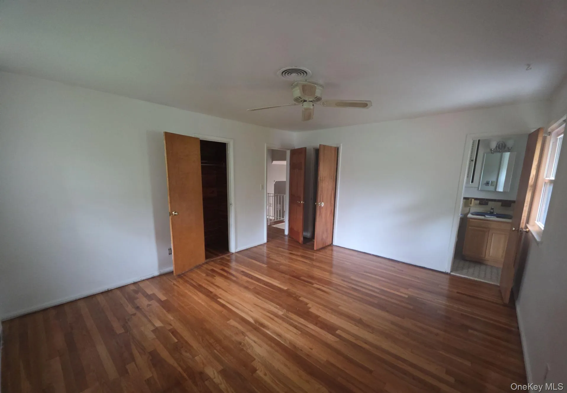 172 Evergreen Drive, Hempstead, NY, 3 Bedrooms Bedrooms, 7 Rooms Rooms,3 BathroomsBathrooms,Residential,For Rent,Evergreen,0,KEY1017905 172 Evergreen Drive, Hempstead, NY, 3 Bedrooms Bedrooms, 7 Rooms Rooms,3 BathroomsBathrooms,Residential,For Rent,Evergreen,0,KEY1017905