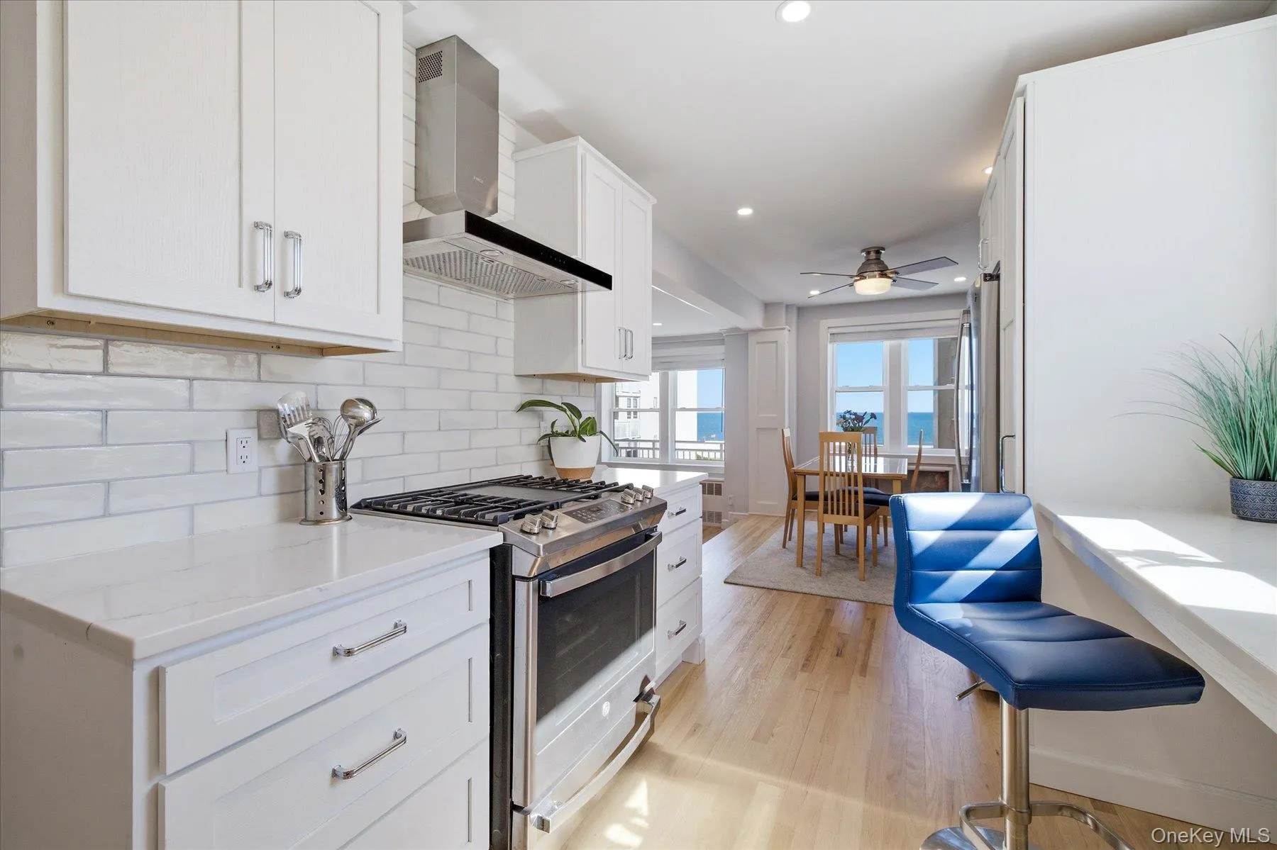 522 Shore Rd Road, Long Beach, NY, 1 Bedroom Bedrooms, 4 Rooms Rooms,1 BathroomBathrooms,Residential,For Rent,Shore Rd,0,KEY1017906 522 Shore Rd Road, Long Beach, NY, 1 Bedroom Bedrooms, 4 Rooms Rooms,1 BathroomBathrooms,Residential,For Rent,Shore Rd,0,KEY1017906