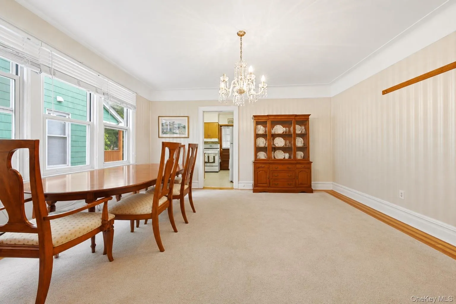 338 238th Street, New York, NY, 3 Bedrooms Bedrooms, 9 Rooms Rooms,1 BathroomBathrooms,Residential,For Rent,238th,0,KEY1017907 338 238th Street, New York, NY, 3 Bedrooms Bedrooms, 9 Rooms Rooms,1 BathroomBathrooms,Residential,For Rent,238th,0,KEY1017907