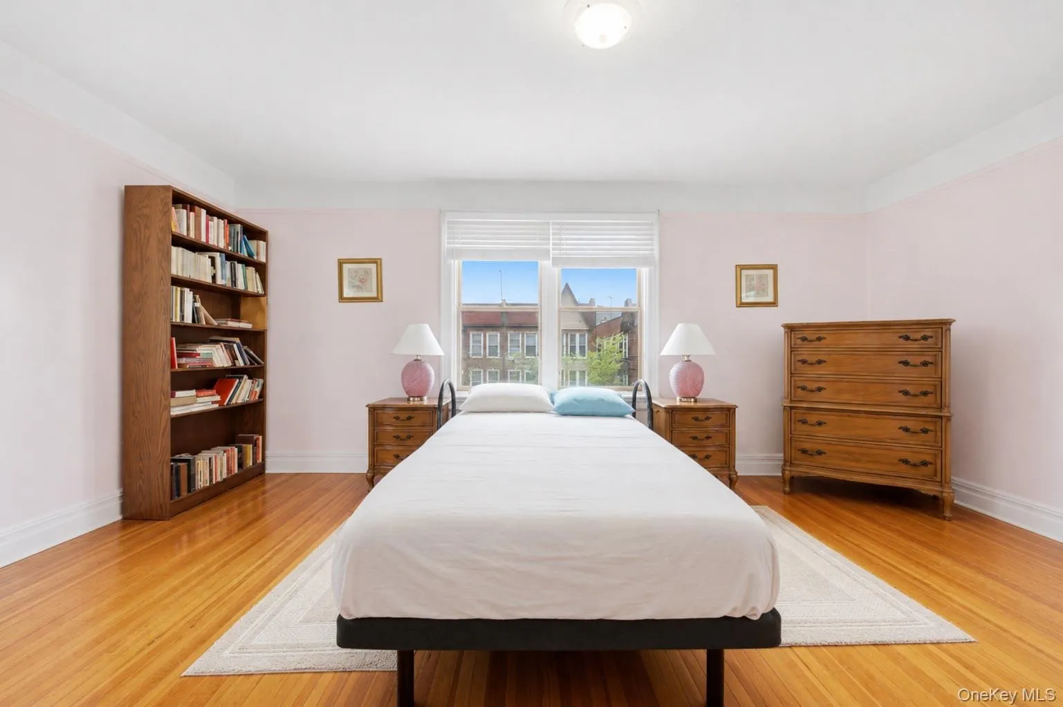 338 238th Street, New York, NY, 3 Bedrooms Bedrooms, 9 Rooms Rooms,1 BathroomBathrooms,Residential,For Rent,238th,0,KEY1017907 338 238th Street, New York, NY, 3 Bedrooms Bedrooms, 9 Rooms Rooms,1 BathroomBathrooms,Residential,For Rent,238th,0,KEY1017907