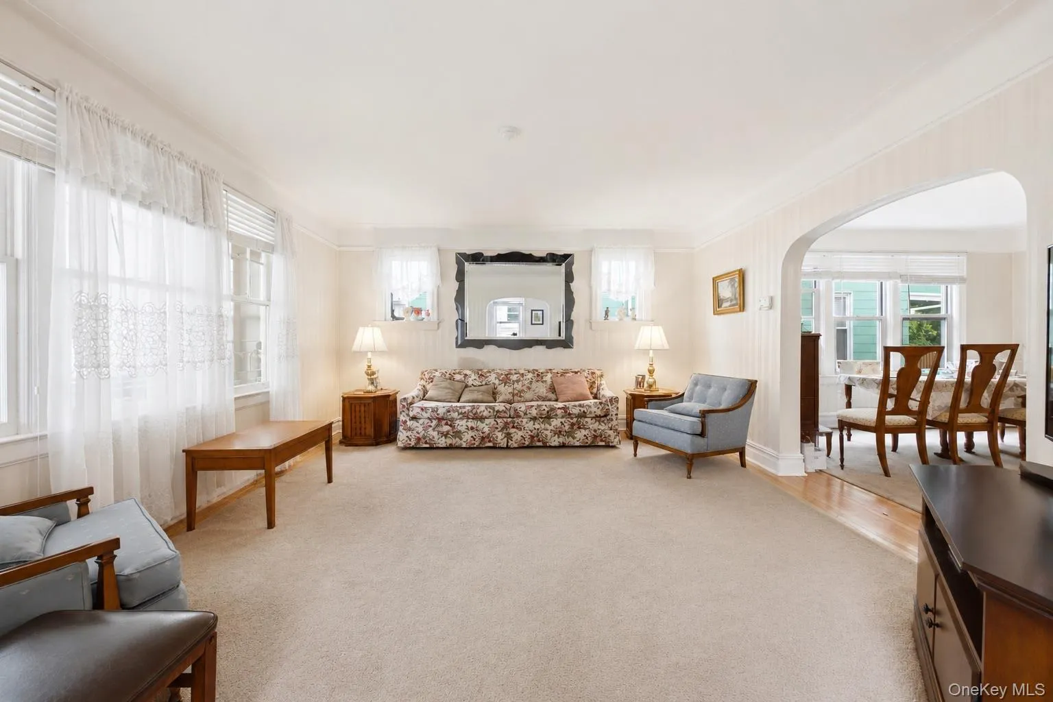 338 238th Street, New York, NY, 3 Bedrooms Bedrooms, 9 Rooms Rooms,1 BathroomBathrooms,Residential,For Rent,238th,0,KEY1017907 338 238th Street, New York, NY, 3 Bedrooms Bedrooms, 9 Rooms Rooms,1 BathroomBathrooms,Residential,For Rent,238th,0,KEY1017907