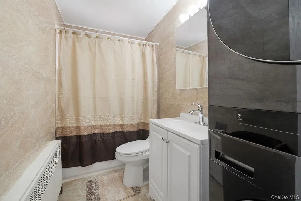 238 88th Street, New York, NY, 3 Bedrooms Bedrooms, 6 Rooms Rooms,1 BathroomBathrooms,Residential Lease,For Rent,88th,0,1017912 238 88th Street, New York, NY, 3 Bedrooms Bedrooms, 6 Rooms Rooms,1 BathroomBathrooms,Residential Lease,For Rent,88th,0,1017912