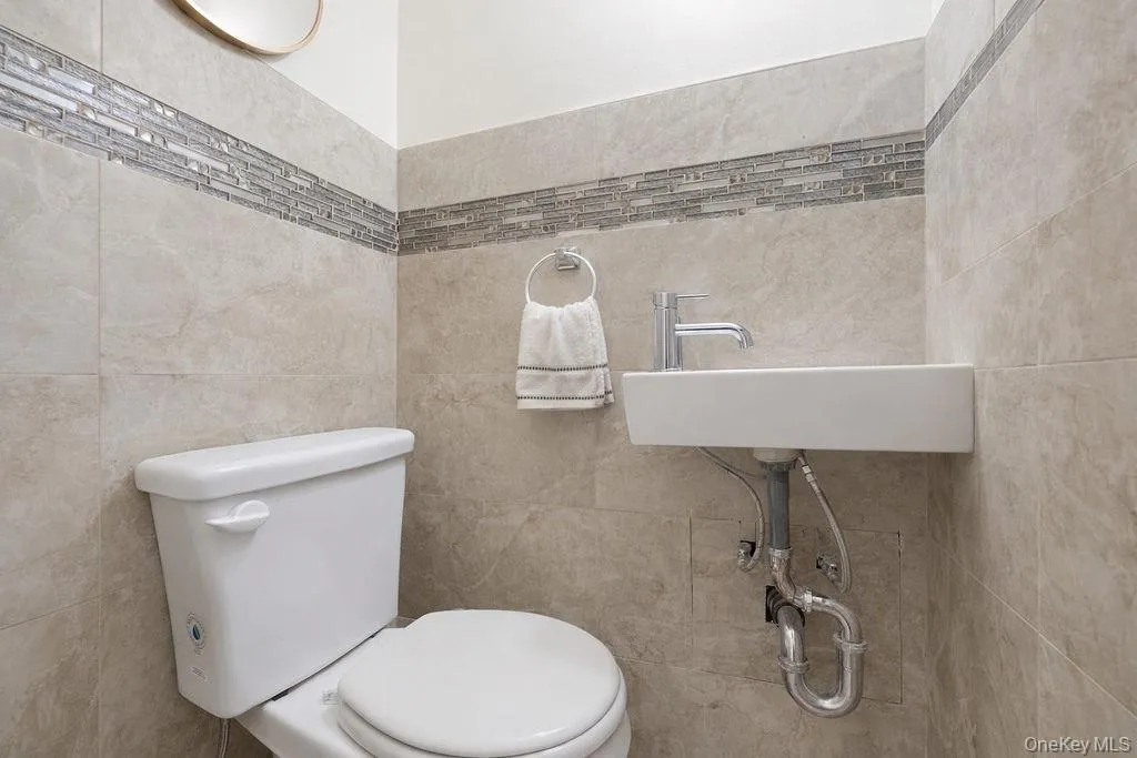 238 88th Street, New York, NY, 3 Bedrooms Bedrooms, 6 Rooms Rooms,1 BathroomBathrooms,Residential Lease,For Rent,88th,0,1017912 238 88th Street, New York, NY, 3 Bedrooms Bedrooms, 6 Rooms Rooms,1 BathroomBathrooms,Residential Lease,For Rent,88th,0,1017912