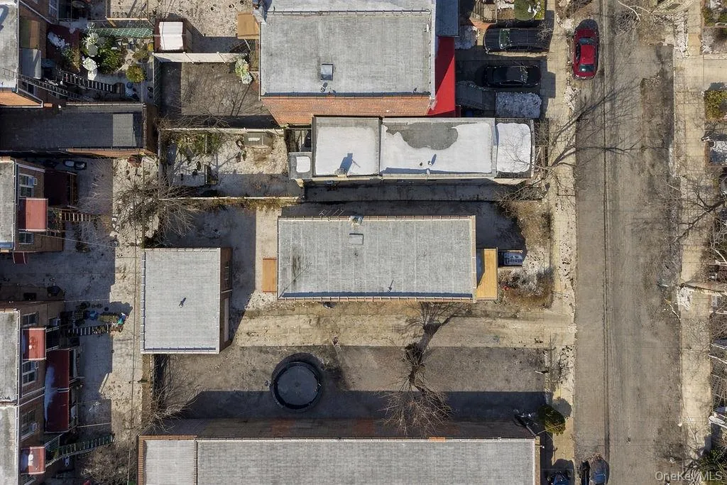 238 88th Street, New York, NY, 3 Bedrooms Bedrooms, 6 Rooms Rooms,1 BathroomBathrooms,Residential Lease,For Rent,88th,0,1017912 238 88th Street, New York, NY, 3 Bedrooms Bedrooms, 6 Rooms Rooms,1 BathroomBathrooms,Residential Lease,For Rent,88th,0,1017912