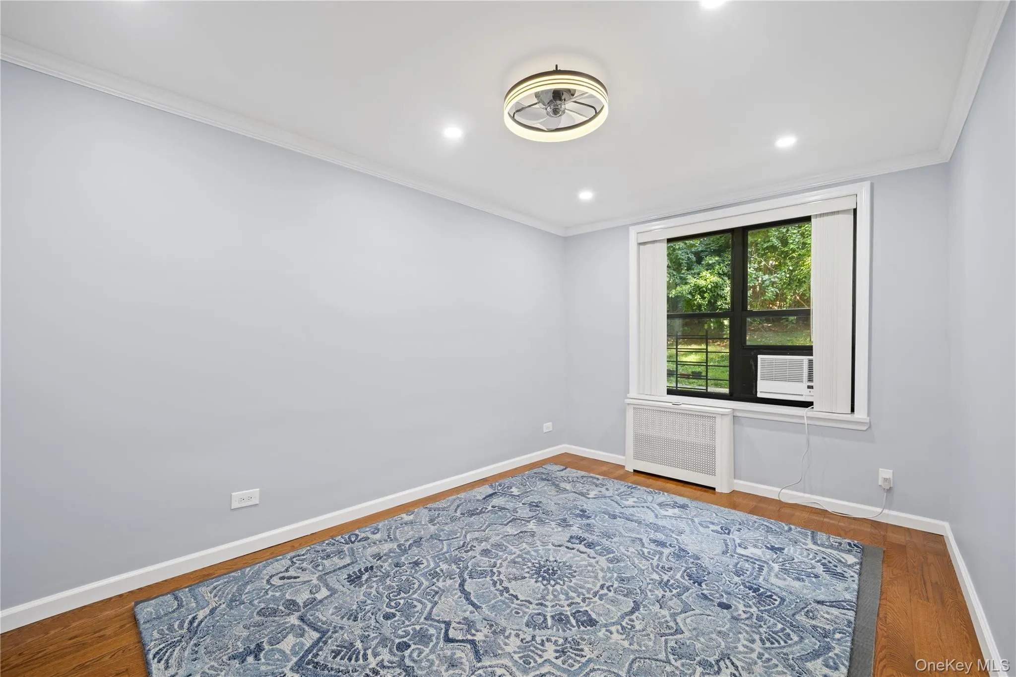 75-34 Bell, New York, NY, 3 Bedrooms Bedrooms, 5 Rooms Rooms,2 BathroomsBathrooms,Residential,For Rent,Bell,0,KEY1017913 75-34 Bell, New York, NY, 3 Bedrooms Bedrooms, 5 Rooms Rooms,2 BathroomsBathrooms,Residential,For Rent,Bell,0,KEY1017913