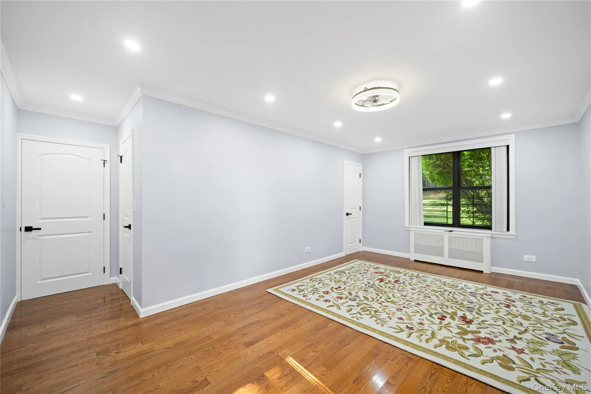 75-34 Bell, New York, NY, 3 Bedrooms Bedrooms, 5 Rooms Rooms,2 BathroomsBathrooms,Residential,For Rent,Bell,0,KEY1017913 75-34 Bell, New York, NY, 3 Bedrooms Bedrooms, 5 Rooms Rooms,2 BathroomsBathrooms,Residential,For Rent,Bell,0,KEY1017913