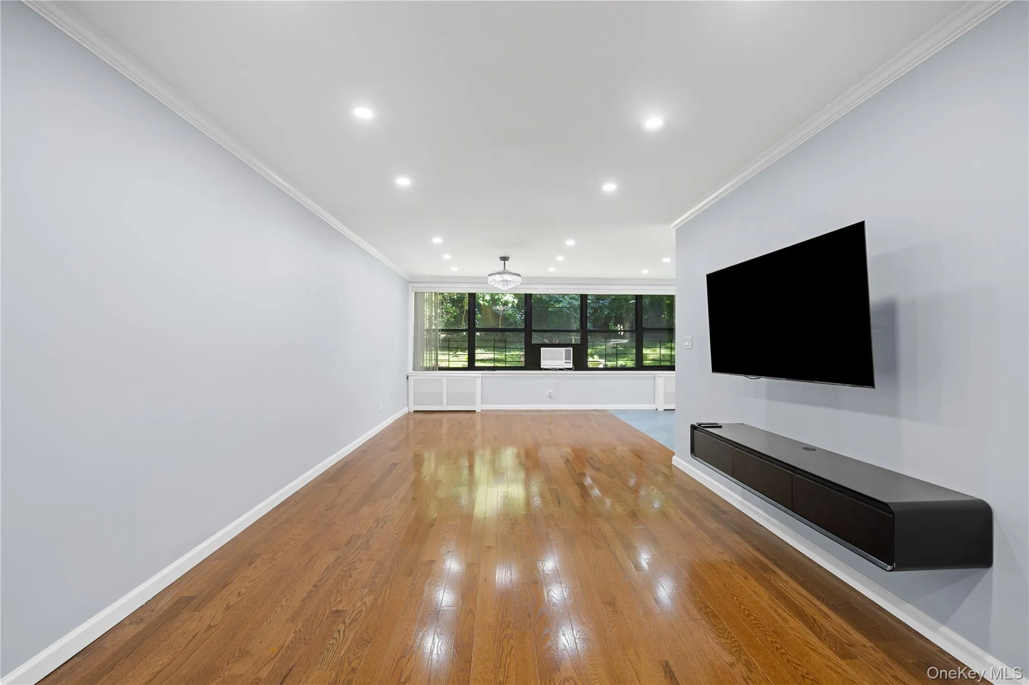 75-34 Bell, New York, NY, 3 Bedrooms Bedrooms, 5 Rooms Rooms,2 BathroomsBathrooms,Residential,For Rent,Bell,0,KEY1017913 75-34 Bell, New York, NY, 3 Bedrooms Bedrooms, 5 Rooms Rooms,2 BathroomsBathrooms,Residential,For Rent,Bell,0,KEY1017913