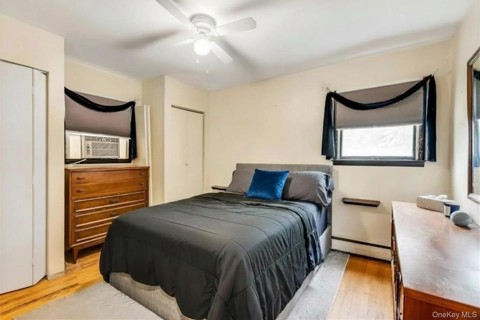 10 Brian Drive, Islip, NY, 3 Bedrooms Bedrooms, 6 Rooms Rooms,1 BathroomBathrooms,Residential,For Rent,Brian,0,KEY1017918 10 Brian Drive, Islip, NY, 3 Bedrooms Bedrooms, 6 Rooms Rooms,1 BathroomBathrooms,Residential,For Rent,Brian,0,KEY1017918
