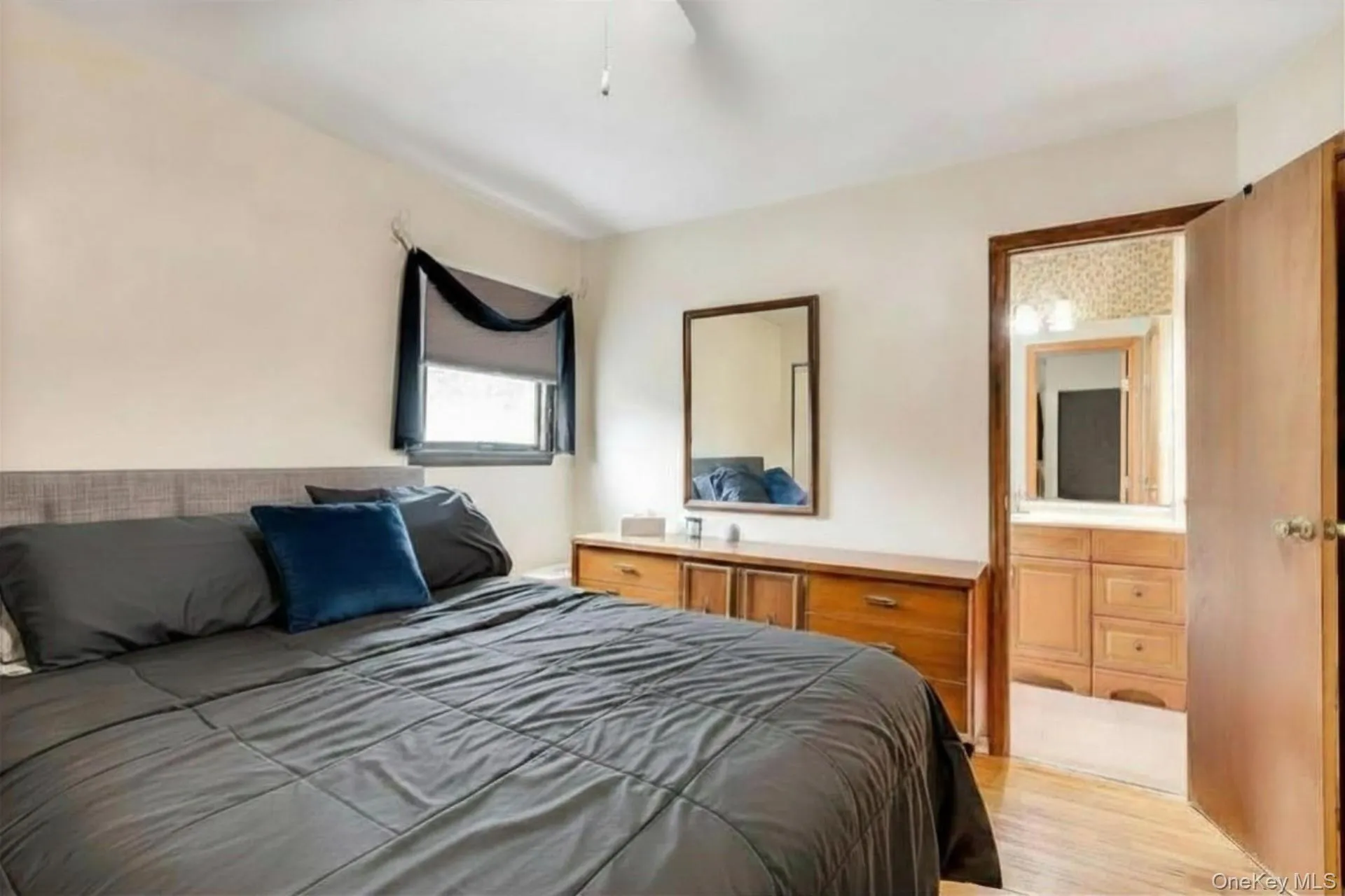 10 Brian Drive, Islip, NY, 3 Bedrooms Bedrooms, 6 Rooms Rooms,1 BathroomBathrooms,Residential,For Rent,Brian,0,KEY1017918 10 Brian Drive, Islip, NY, 3 Bedrooms Bedrooms, 6 Rooms Rooms,1 BathroomBathrooms,Residential,For Rent,Brian,0,KEY1017918