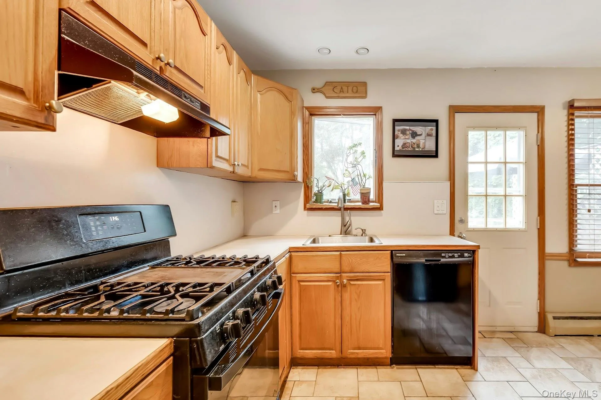 10 Brian Drive, Islip, NY, 3 Bedrooms Bedrooms, 6 Rooms Rooms,1 BathroomBathrooms,Residential,For Rent,Brian,0,KEY1017918 10 Brian Drive, Islip, NY, 3 Bedrooms Bedrooms, 6 Rooms Rooms,1 BathroomBathrooms,Residential,For Rent,Brian,0,KEY1017918