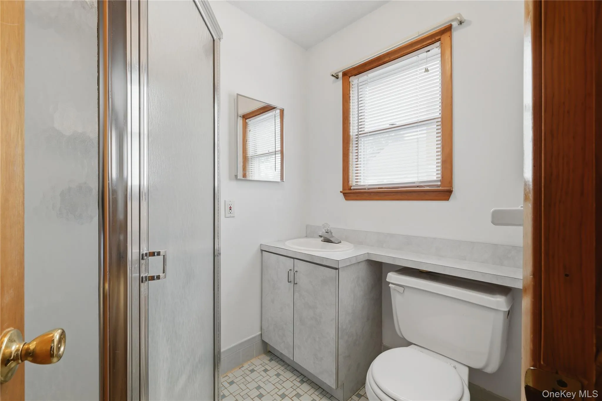 122 Irving Avenue, North Hempstead, NY, 5 Bedrooms Bedrooms, 11 Rooms Rooms,3 BathroomsBathrooms,Residential,For Rent,Irving,0,1017921 122 Irving Avenue, North Hempstead, NY, 5 Bedrooms Bedrooms, 11 Rooms Rooms,3 BathroomsBathrooms,Residential,For Rent,Irving,0,1017921