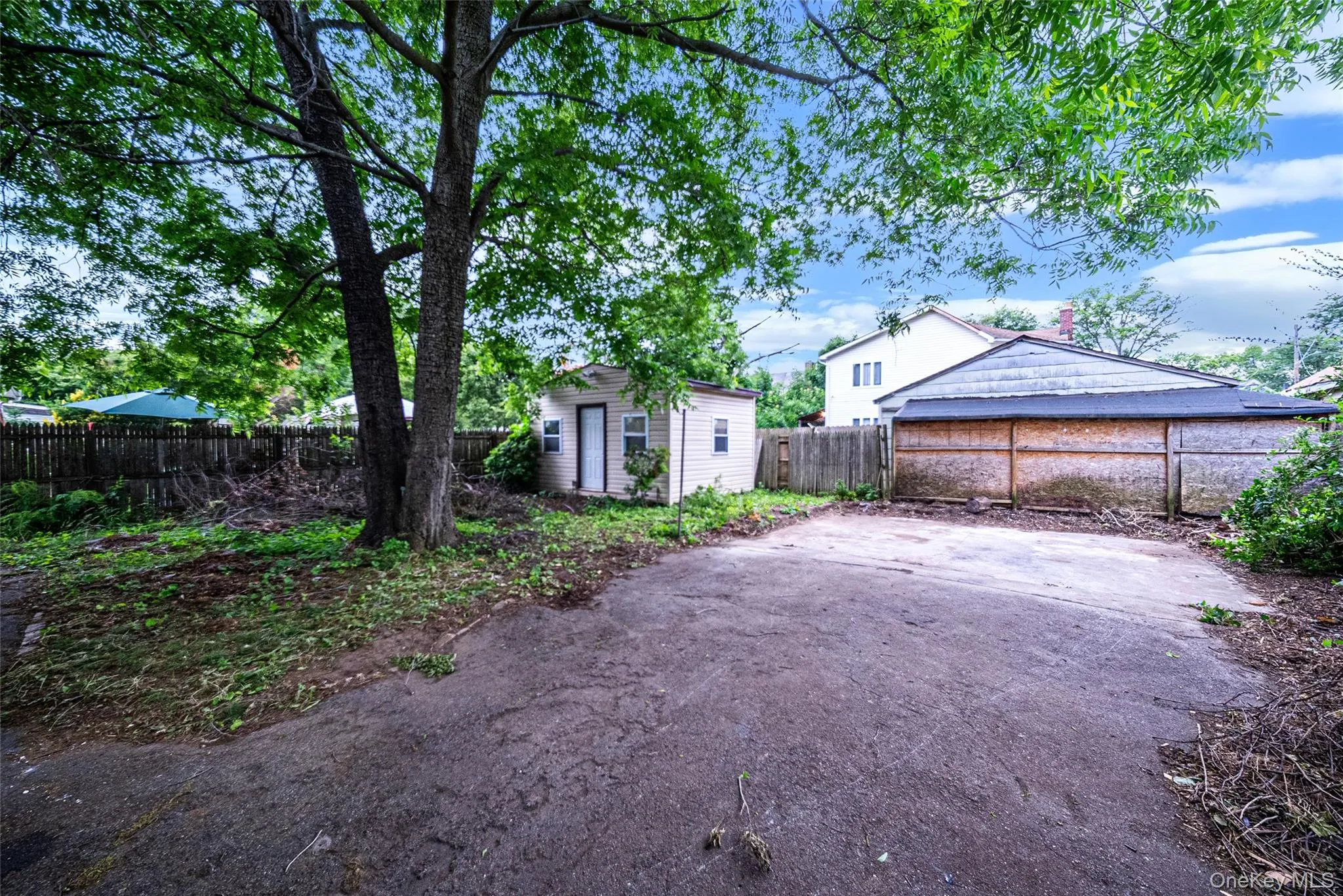 338 California Avenue, Hempstead, NY, 3 Bedrooms Bedrooms, 10 Rooms Rooms,2 BathroomsBathrooms,Residential,For Rent,California,0,KEY1017922 338 California Avenue, Hempstead, NY, 3 Bedrooms Bedrooms, 10 Rooms Rooms,2 BathroomsBathrooms,Residential,For Rent,California,0,KEY1017922