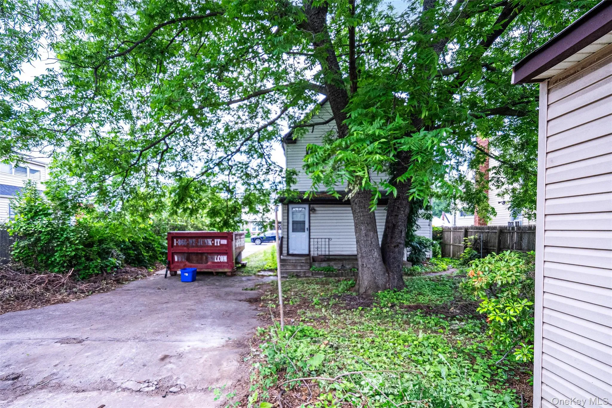 338 California Avenue, Hempstead, NY, 3 Bedrooms Bedrooms, 10 Rooms Rooms,2 BathroomsBathrooms,Residential,For Rent,California,0,KEY1017922 338 California Avenue, Hempstead, NY, 3 Bedrooms Bedrooms, 10 Rooms Rooms,2 BathroomsBathrooms,Residential,For Rent,California,0,KEY1017922