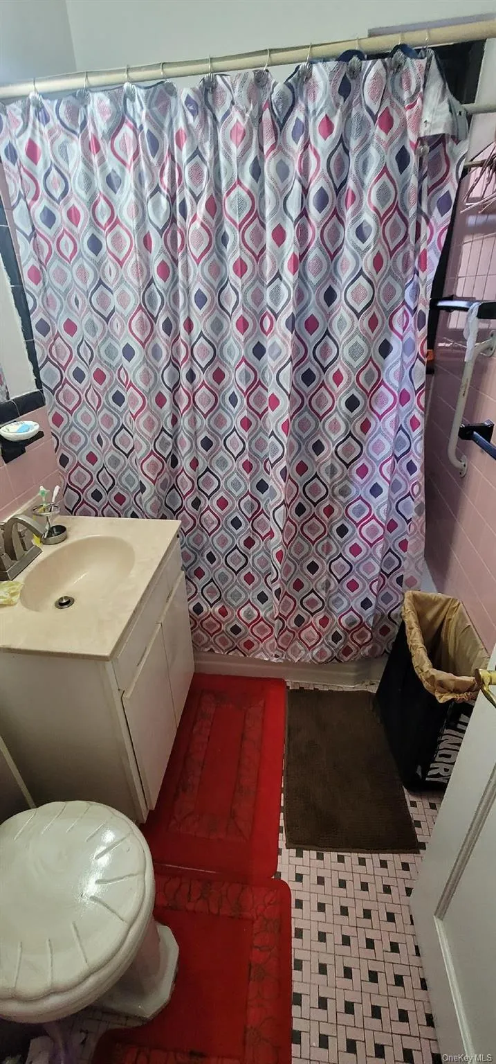 112-25 34th Avenue, New York, NY, 1 Bedroom Bedrooms, 3 Rooms Rooms,1 BathroomBathrooms,Residential,For Rent,34th,0,KEY1017928 112-25 34th Avenue, New York, NY, 1 Bedroom Bedrooms, 3 Rooms Rooms,1 BathroomBathrooms,Residential,For Rent,34th,0,KEY1017928