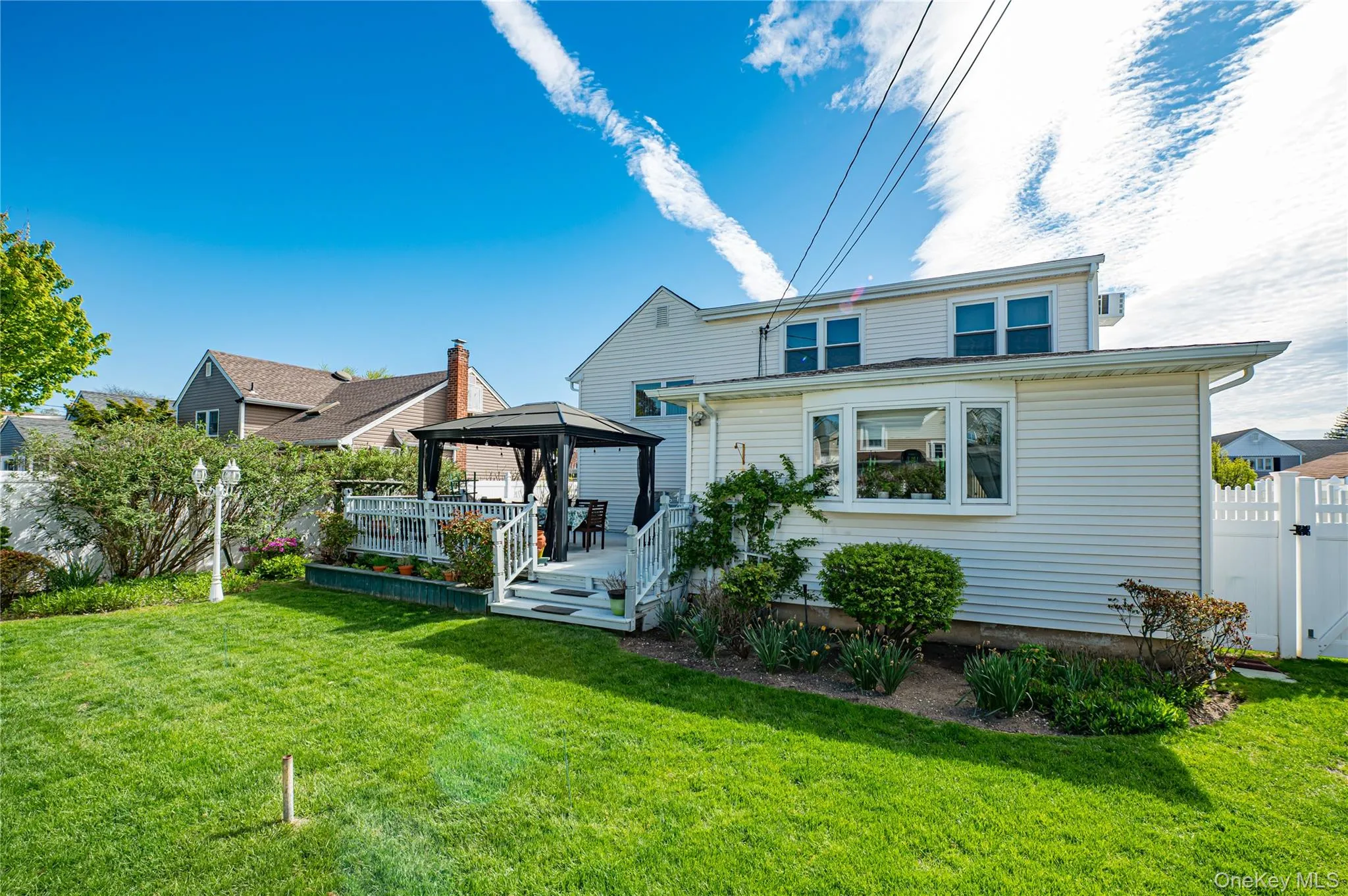 1 Marlboro Avenue, Oyster Bay, NY, 4 Bedrooms Bedrooms, 10 Rooms Rooms,2 BathroomsBathrooms,Residential,For Rent,Marlboro,0,KEY1017934 1 Marlboro Avenue, Oyster Bay, NY, 4 Bedrooms Bedrooms, 10 Rooms Rooms,2 BathroomsBathrooms,Residential,For Rent,Marlboro,0,KEY1017934