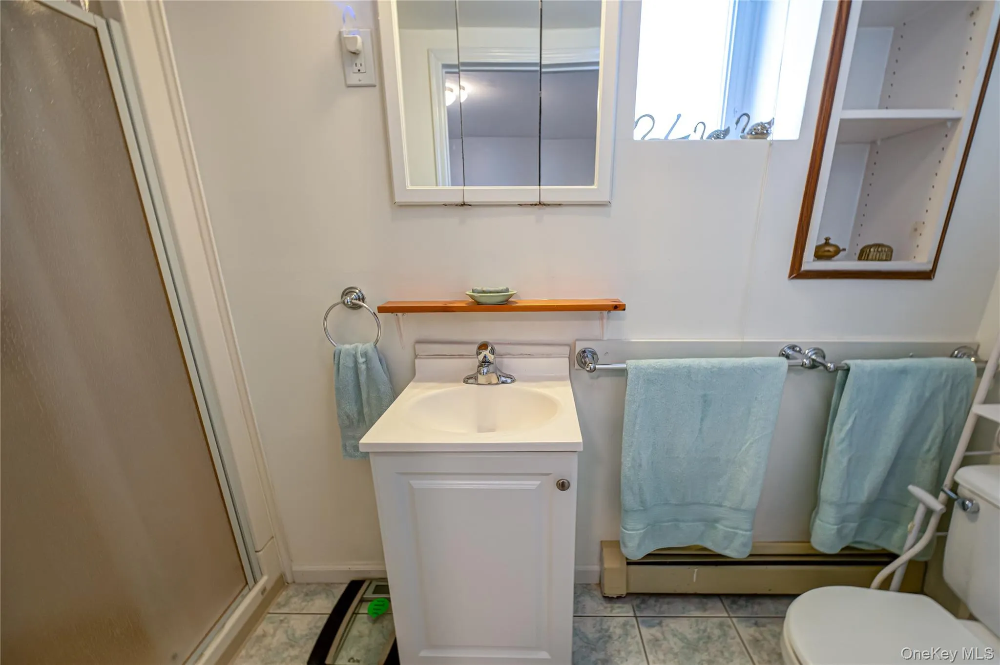 1 Marlboro Avenue, Oyster Bay, NY, 4 Bedrooms Bedrooms, 10 Rooms Rooms,2 BathroomsBathrooms,Residential,For Rent,Marlboro,0,KEY1017934 1 Marlboro Avenue, Oyster Bay, NY, 4 Bedrooms Bedrooms, 10 Rooms Rooms,2 BathroomsBathrooms,Residential,For Rent,Marlboro,0,KEY1017934