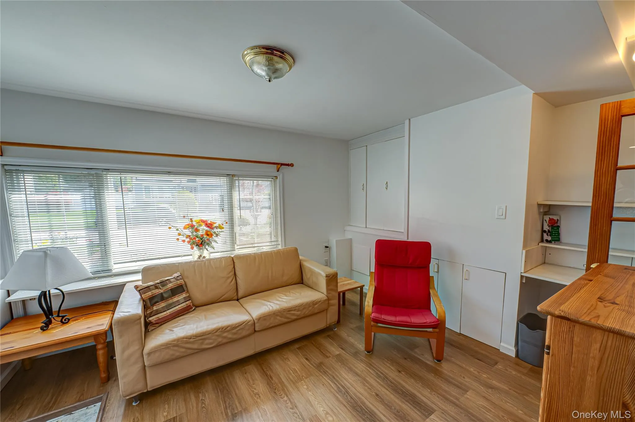 1 Marlboro Avenue, Oyster Bay, NY, 4 Bedrooms Bedrooms, 10 Rooms Rooms,2 BathroomsBathrooms,Residential,For Rent,Marlboro,0,KEY1017934 1 Marlboro Avenue, Oyster Bay, NY, 4 Bedrooms Bedrooms, 10 Rooms Rooms,2 BathroomsBathrooms,Residential,For Rent,Marlboro,0,KEY1017934