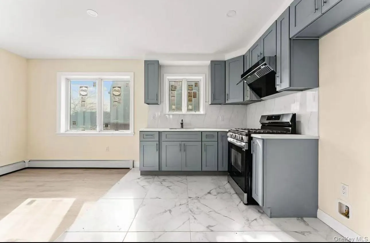 2563 125th Street, New York, NY, 3 Bedrooms Bedrooms, 6 Rooms Rooms,2 BathroomsBathrooms,Residential Lease,For Rent,125th,0,KEY1017936 2563 125th Street, New York, NY, 3 Bedrooms Bedrooms, 6 Rooms Rooms,2 BathroomsBathrooms,Residential Lease,For Rent,125th,0,KEY1017936